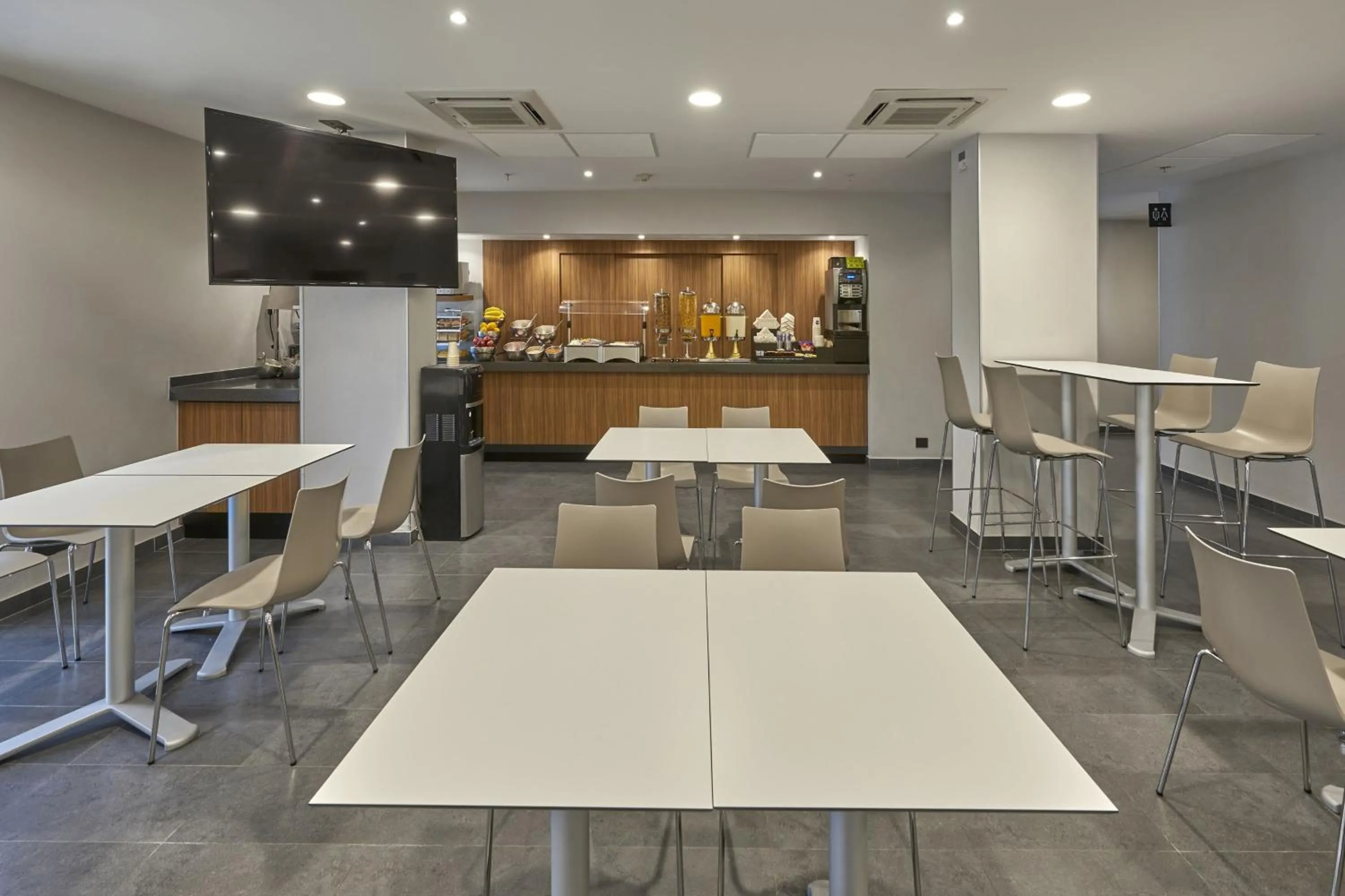 Breakfast in City Express by Marriott Tampico