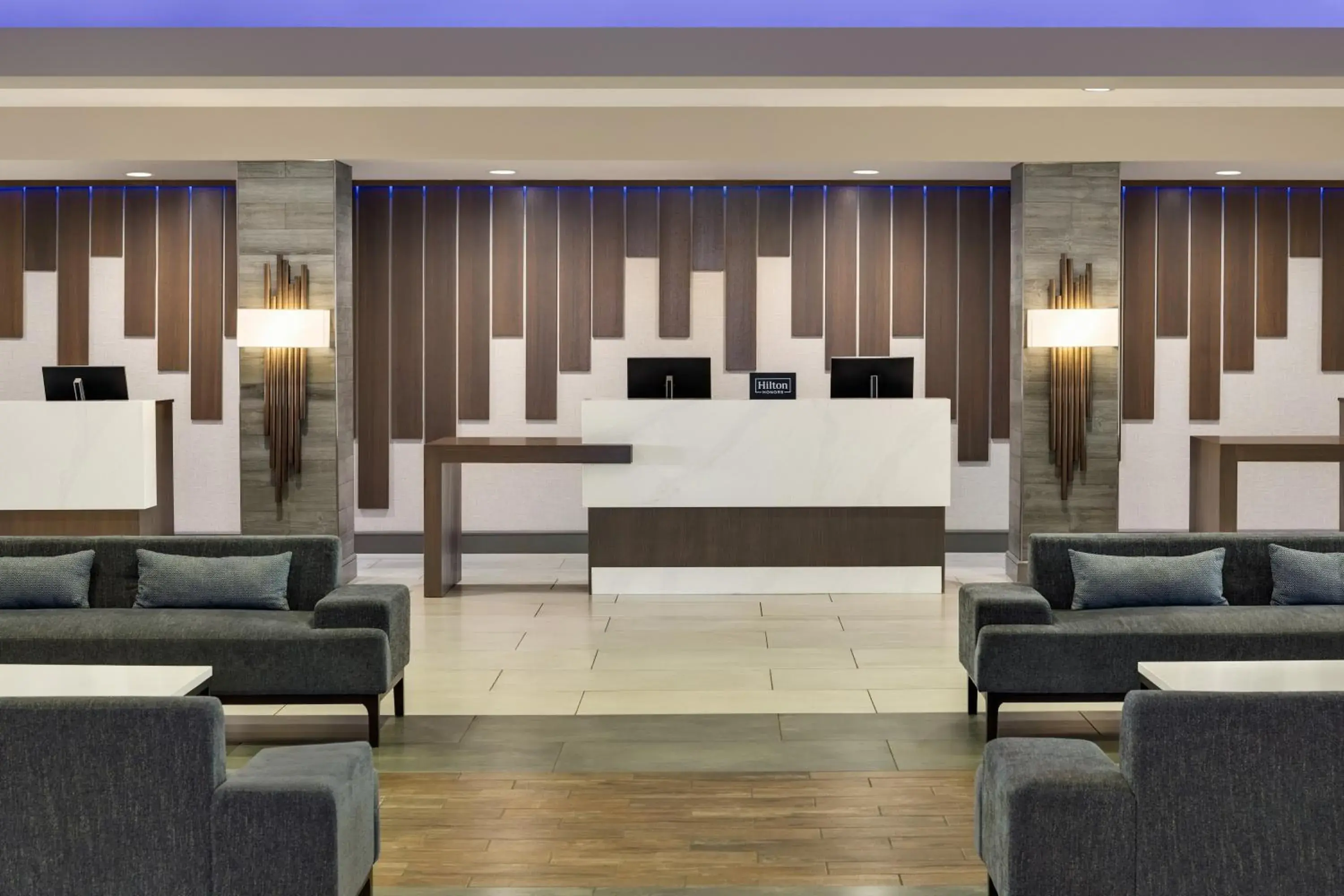 Lobby or reception in DoubleTree by Hilton Bloomington Minneapolis South Lobby or reception in DoubleTree by Hilton Bloomington Minneapolis South
