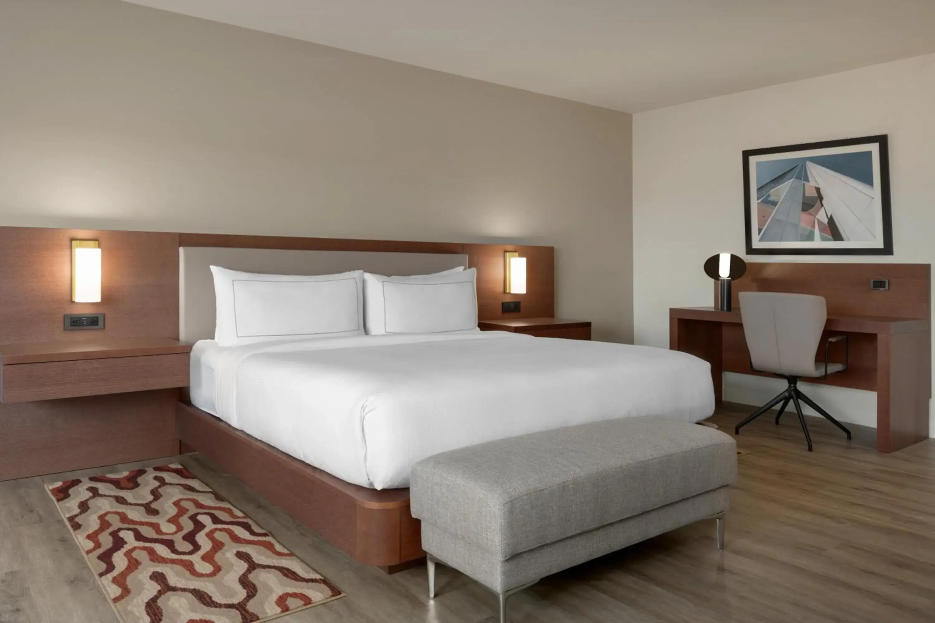 Bed in DoubleTree by Hilton Bloomington Minneapolis South Bed in DoubleTree by Hilton Bloomington Minneapolis South