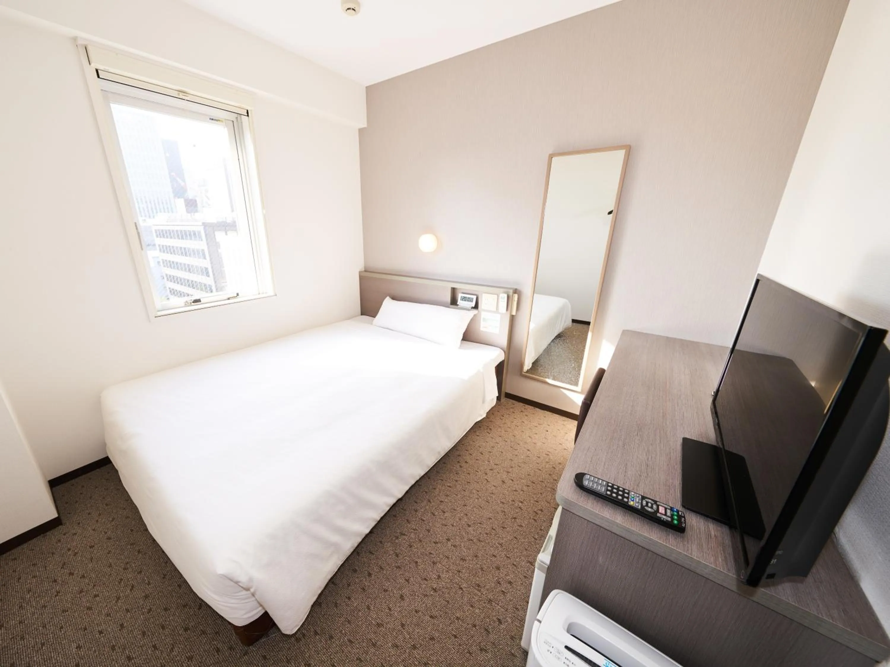 Bed in Super Hotel Tokyo Nihombashi Mitsukoshimae