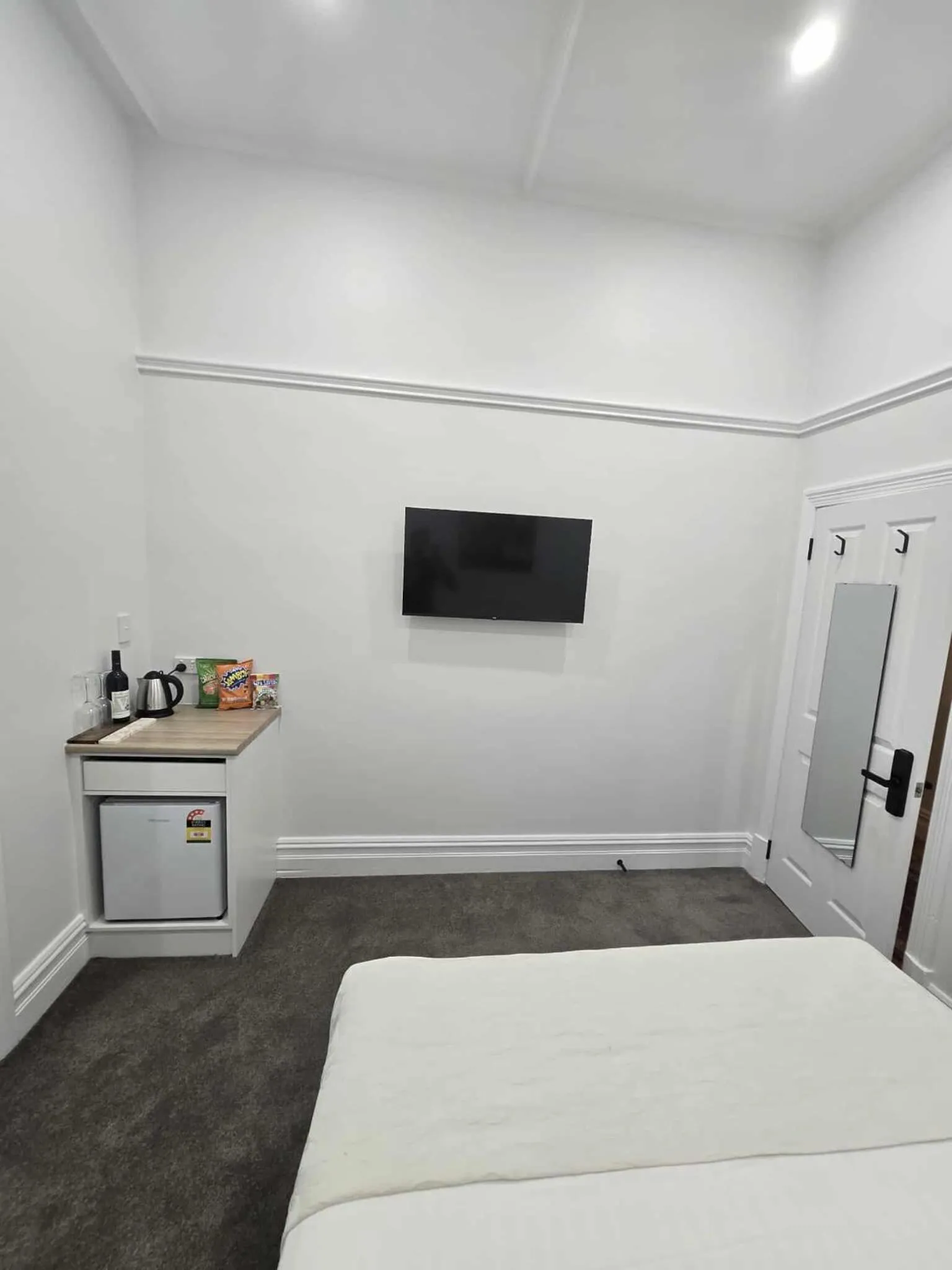 Bed in Balcony On Sixth Lodge