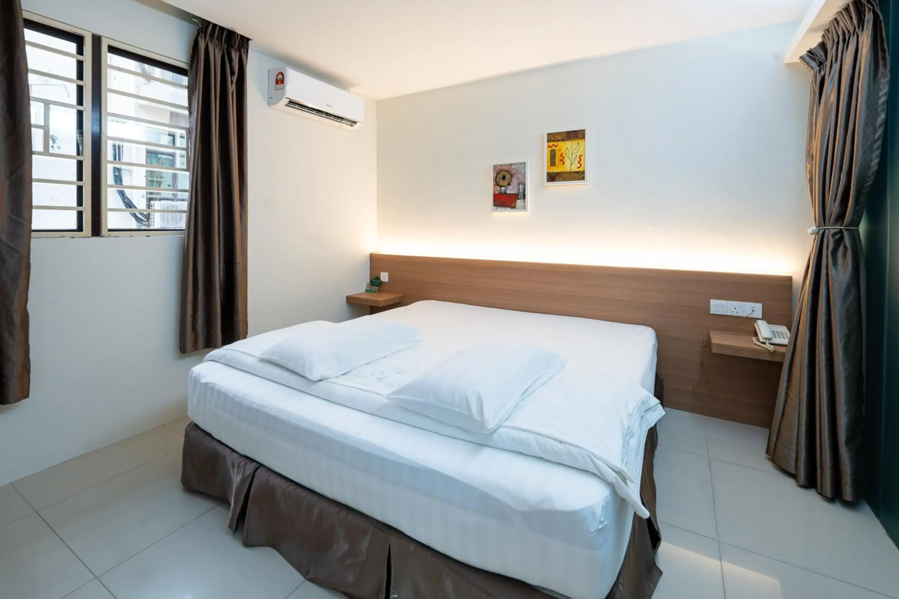 Bed in Green Hotel Bed in Green Hotel