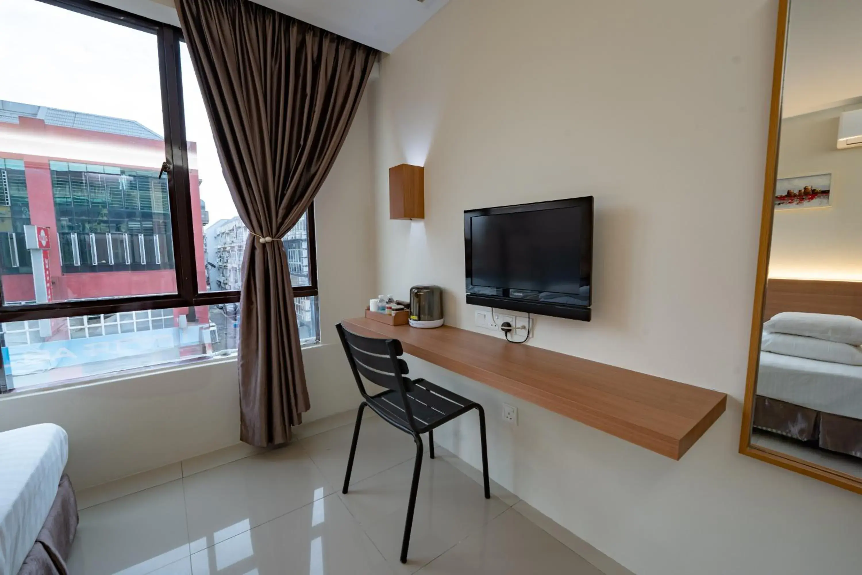 TV and multimedia, Bed in Green Hotel TV and multimedia, Bed in Green Hotel