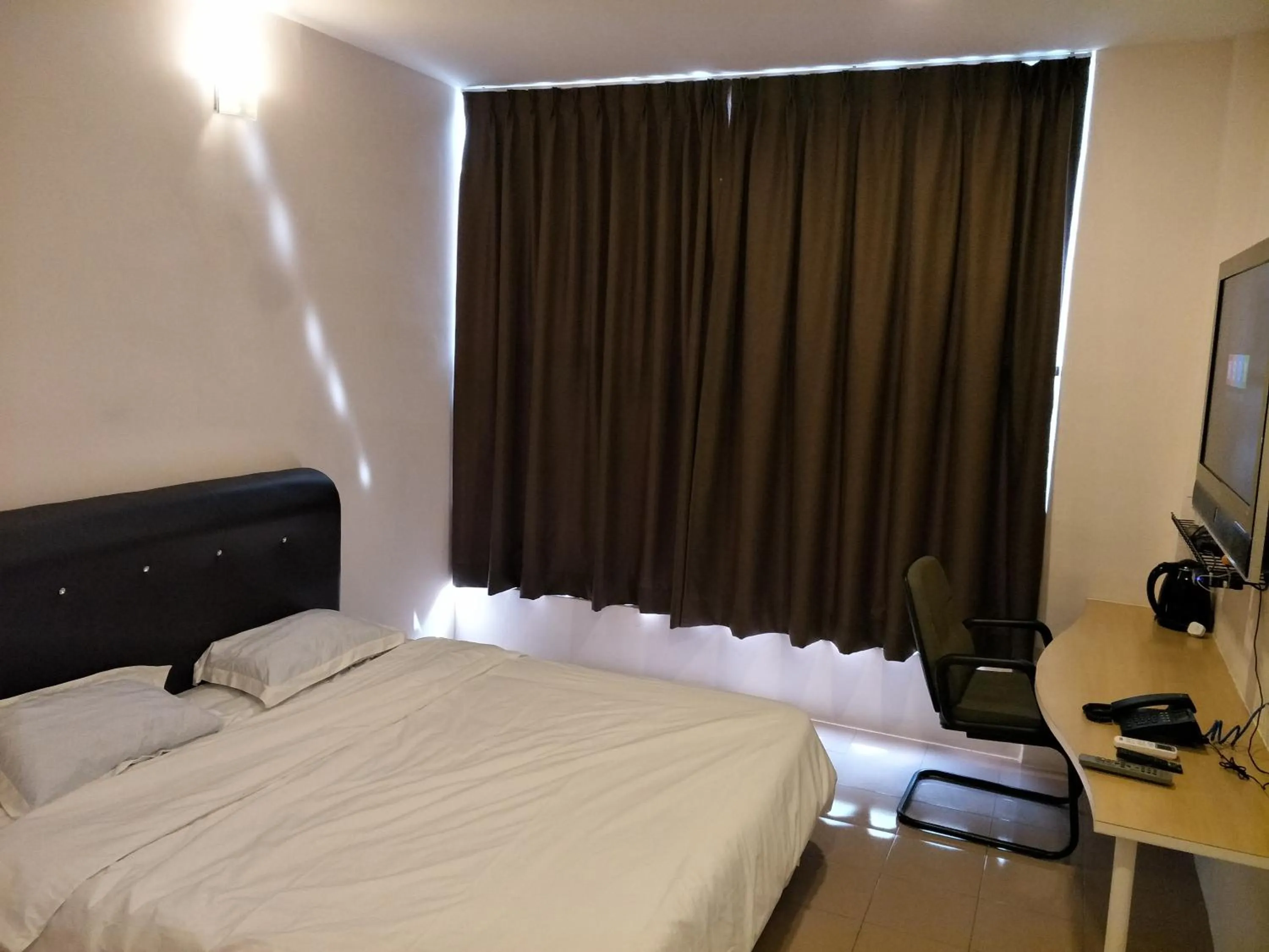 Bed in Anderson Hotel