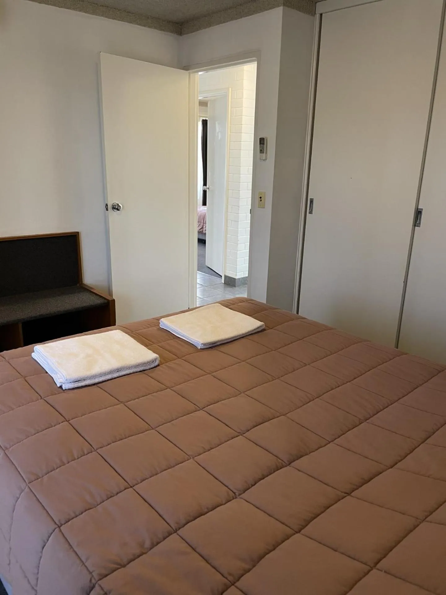 Bed in Homestead Motel