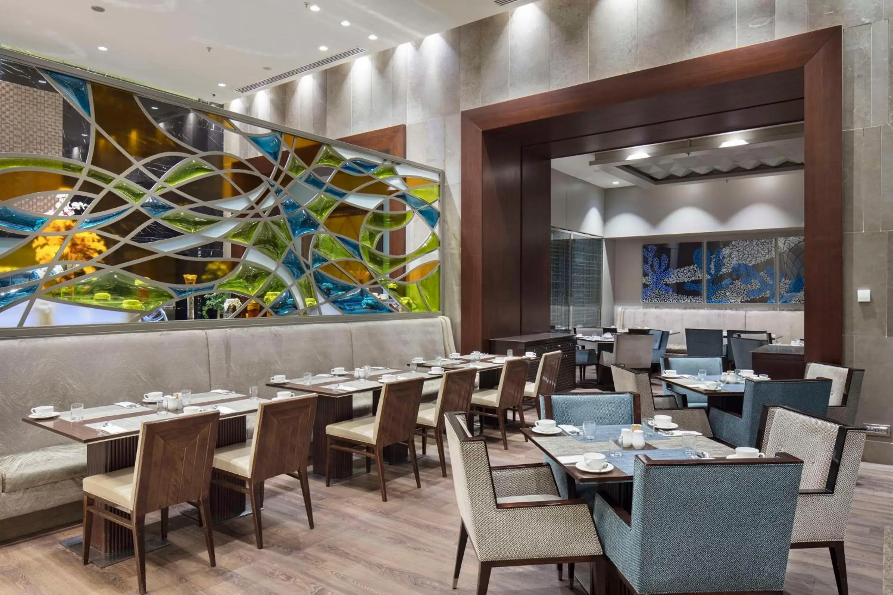 Restaurant/places to eat in Hilton Bursa Convention Center & Spa Restaurant/places to eat in Hilton Bursa Convention Center & Spa
