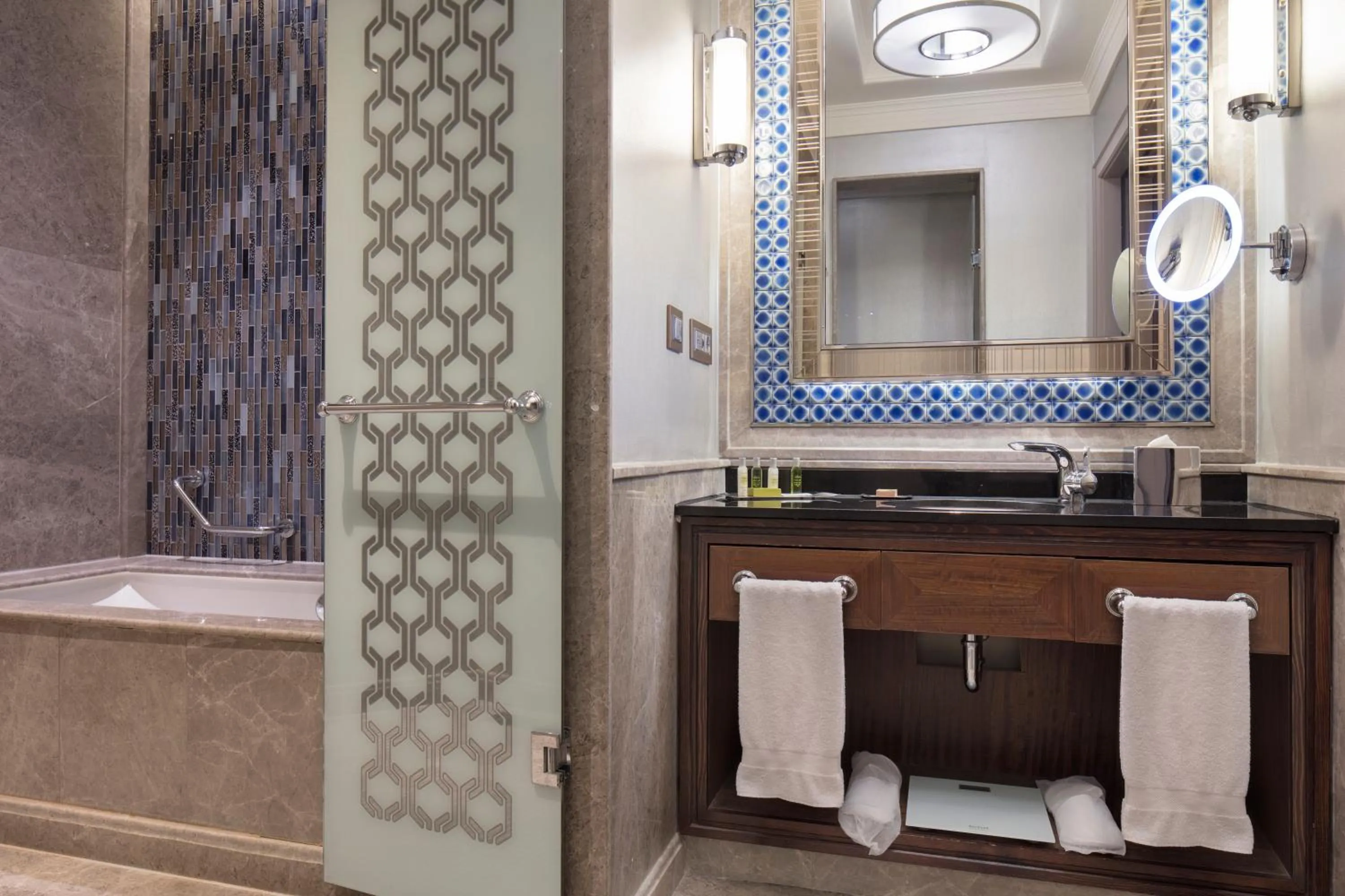 Bathroom in Hilton Bursa Convention Center & Spa