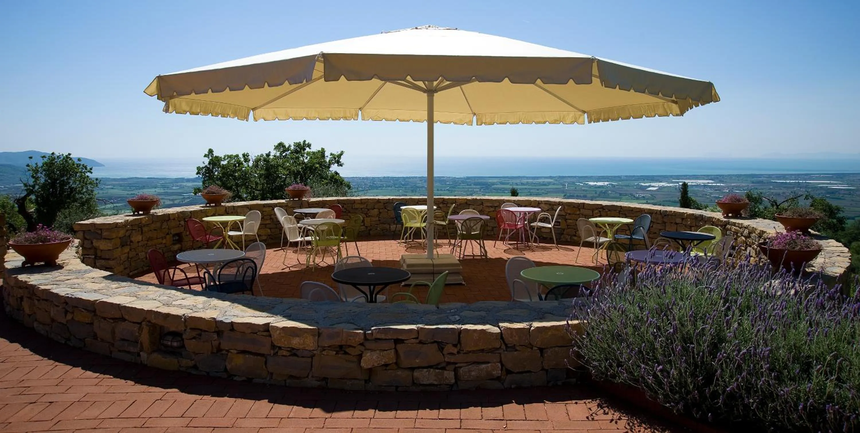 Balcony/Terrace in Borgo La Pietraia