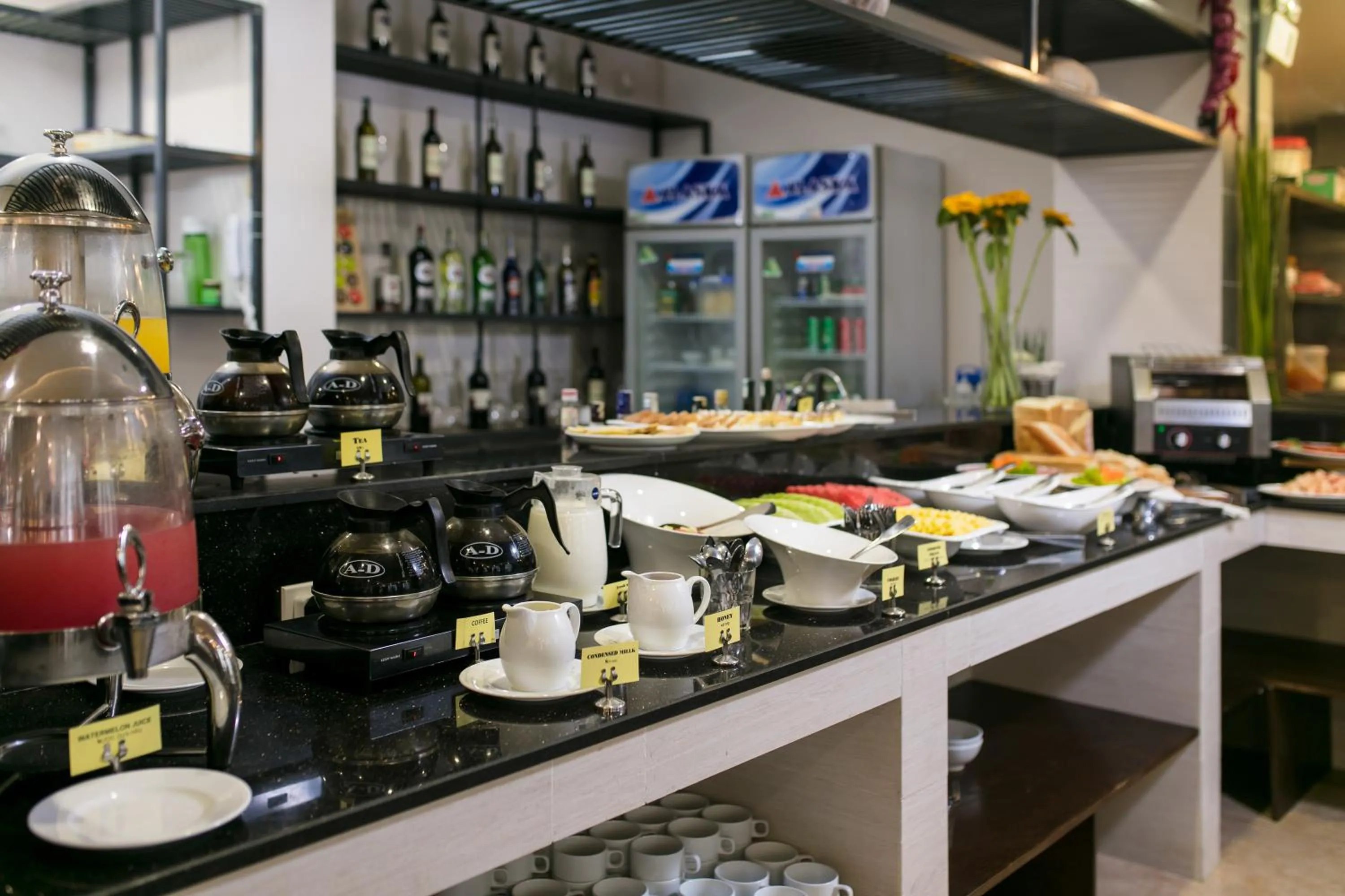 Restaurant/places to eat in Azure Sapa Hotel