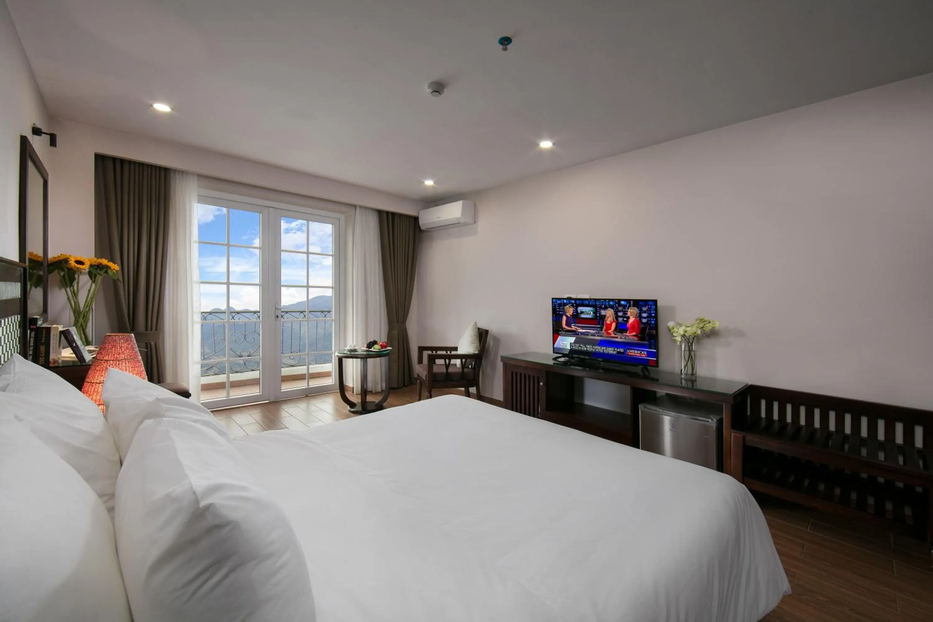Photo of the whole room, Bed in Azure Sapa Hotel