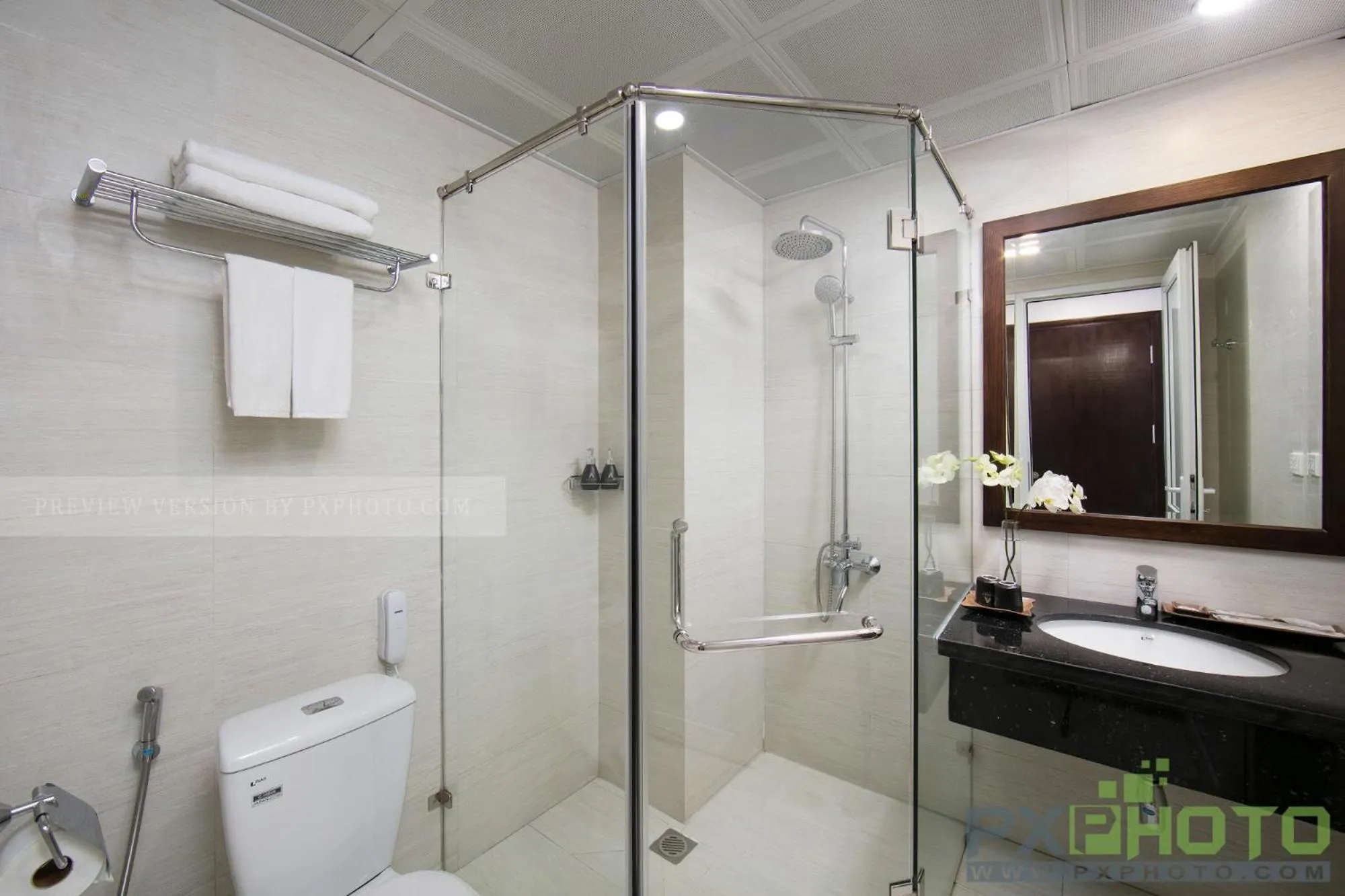 Bathroom in Azure Sapa Hotel