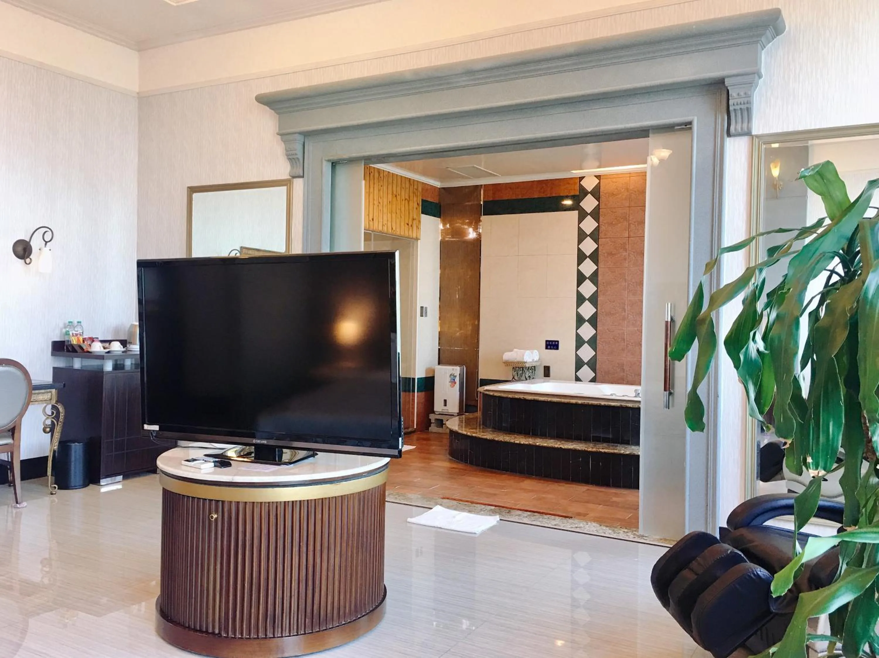 Living room in Hi-Star View Hotel