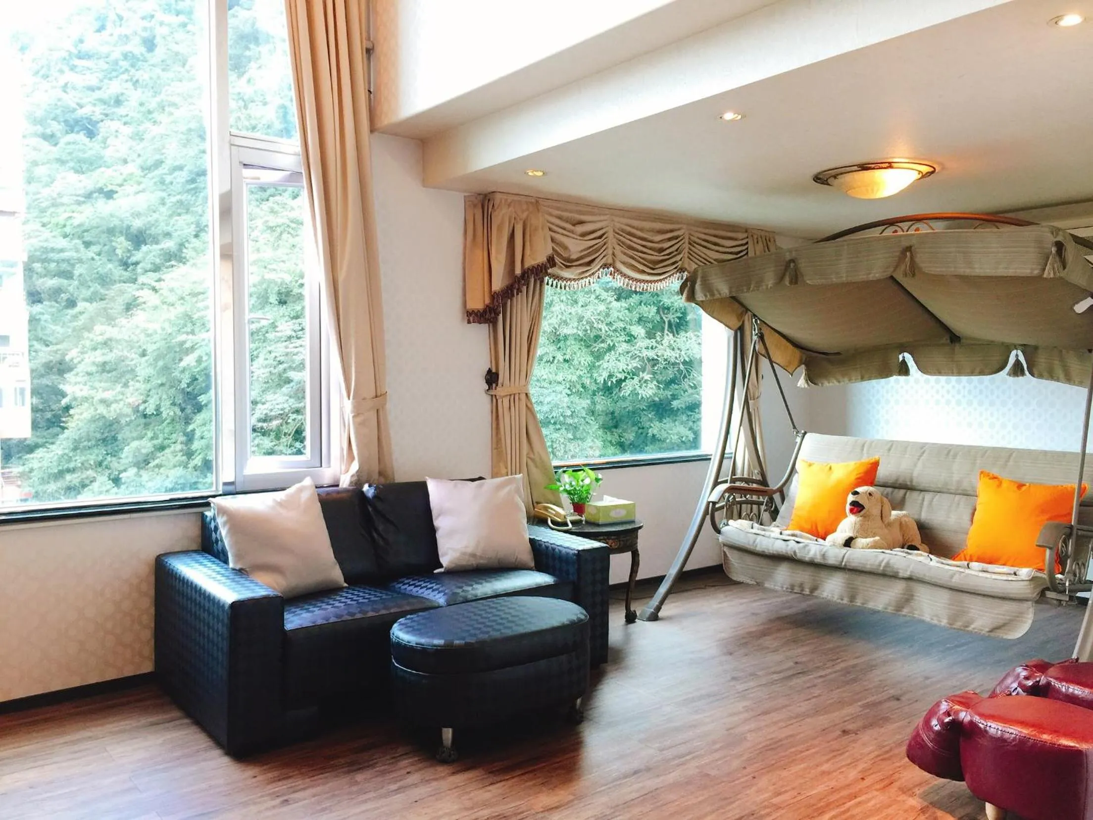 Living room in Hi-Star View Hotel