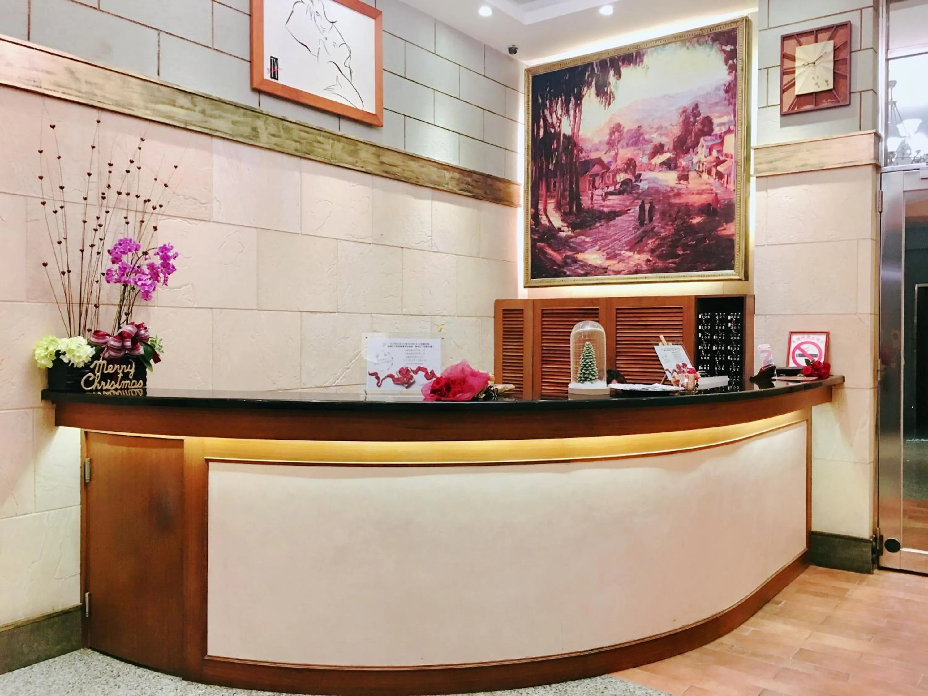 Facade/entrance in Hi-Star View Hotel