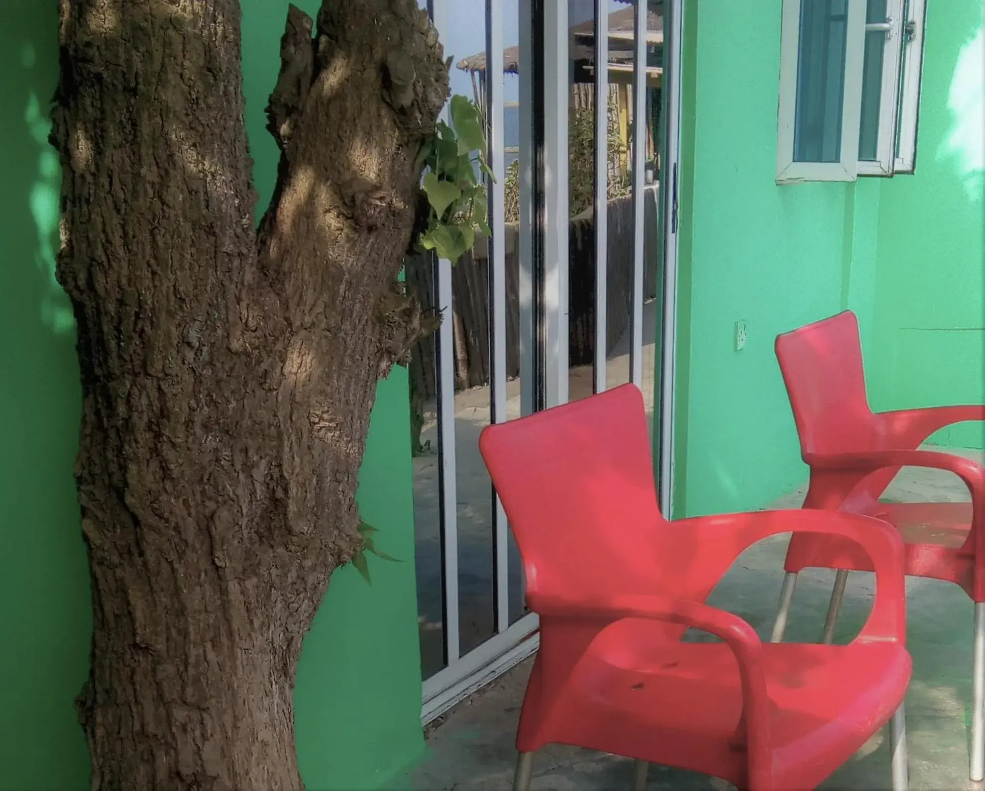 Deluxe Double Room with Balcony and Sea View in Rising Phoenix Deluxe Double Room with Balcony and Sea View in Rising Phoenix