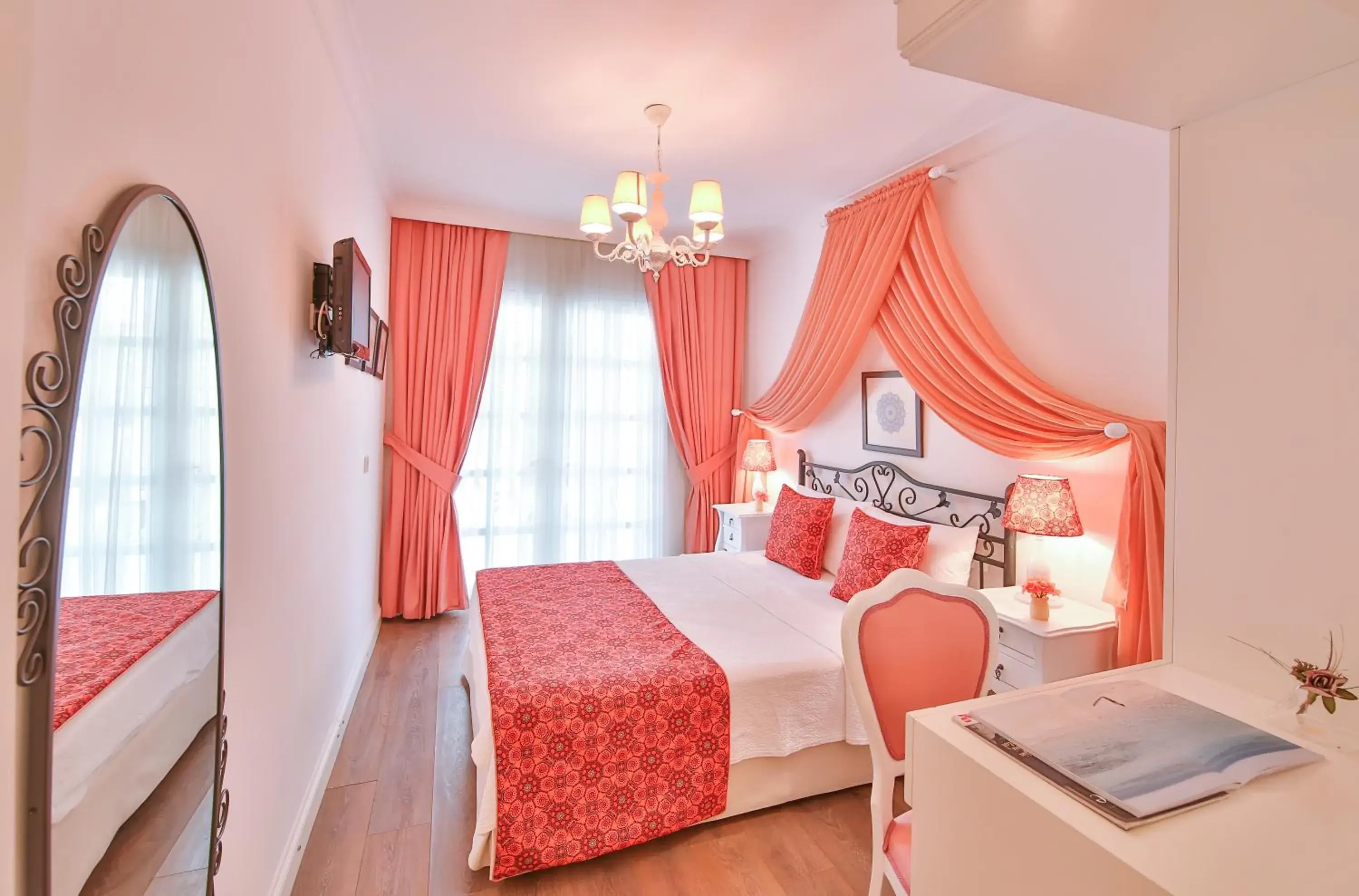 Bed in Alacati Sorf Hotel