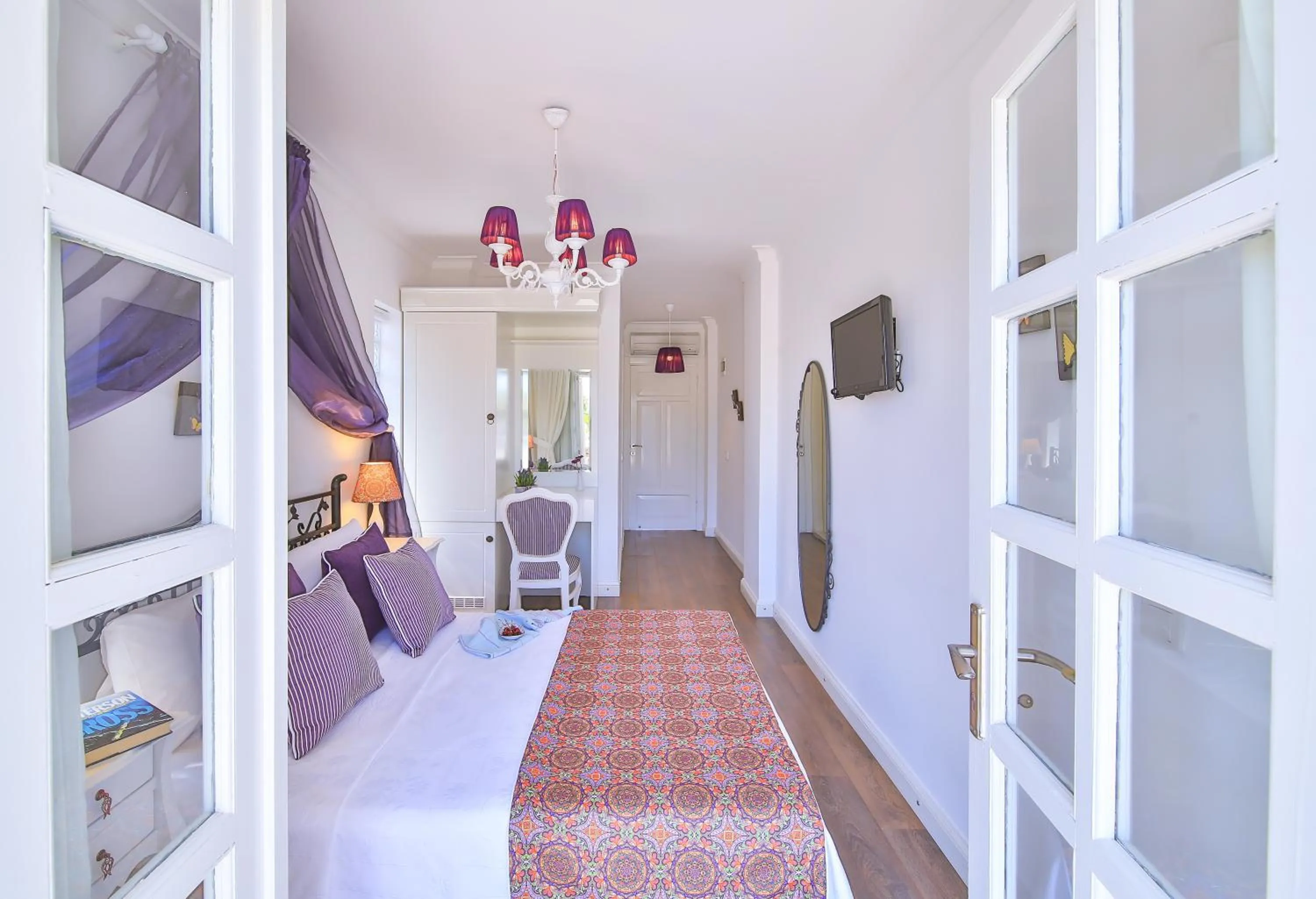 Bed in Alacati Sorf Hotel