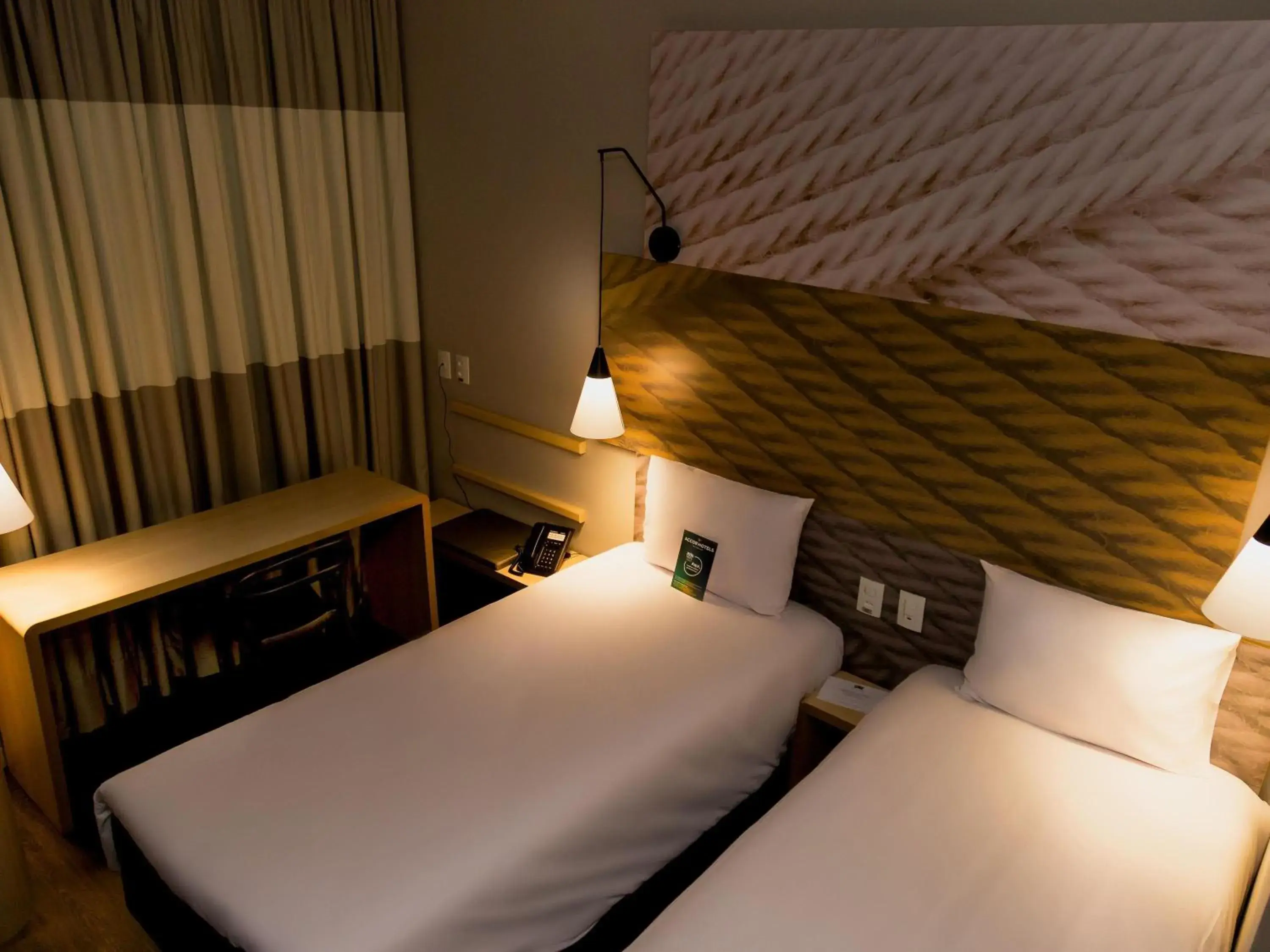 Bedroom, Bed in Ibis Lorena - Circuito da Fé Bedroom, Bed in Ibis Lorena - Circuito da Fé