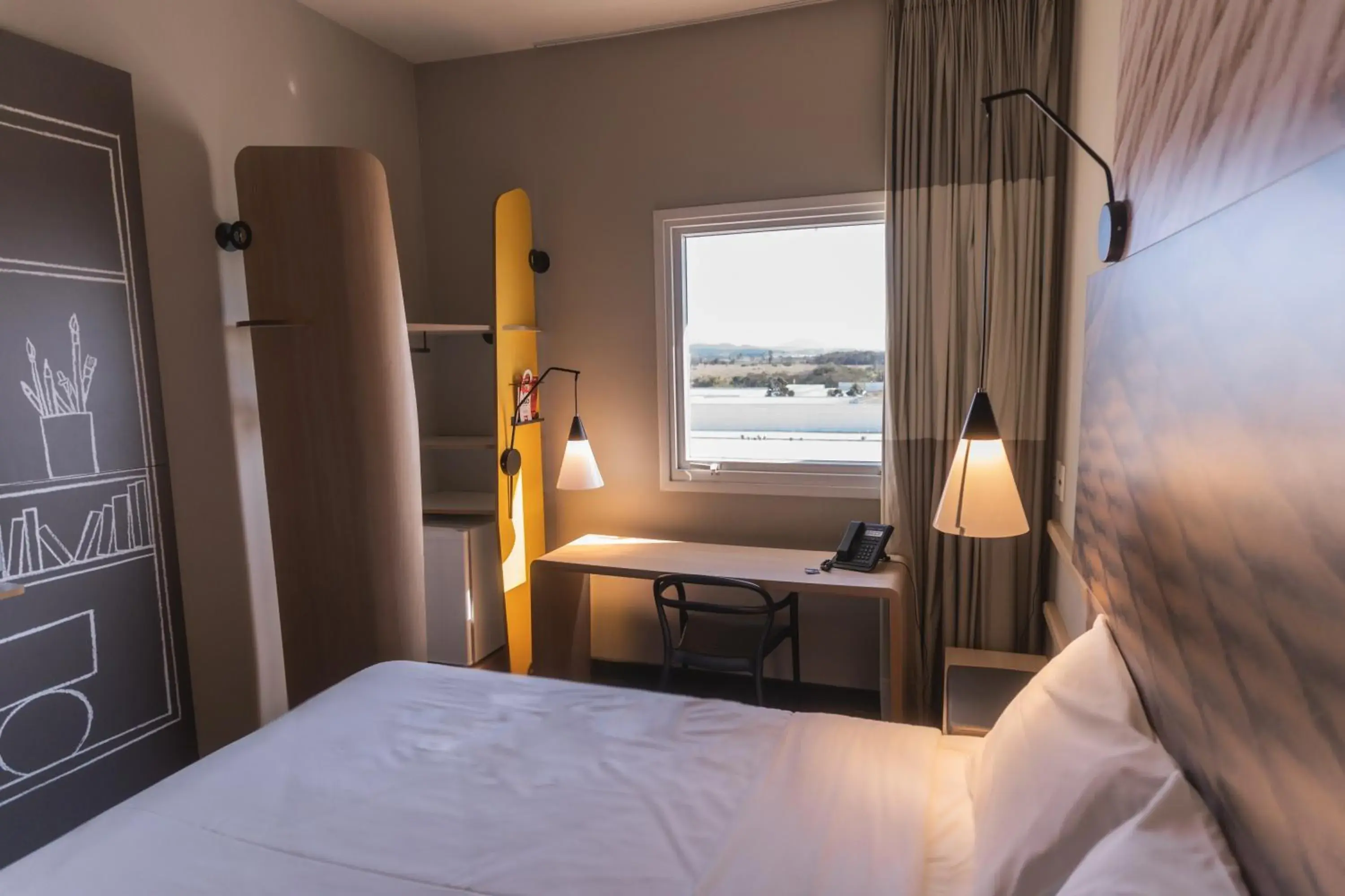 Standard Apartment with One Double Bed in Ibis Lorena - Circuito da Fé Standard Apartment with One Double Bed in Ibis Lorena - Circuito da Fé