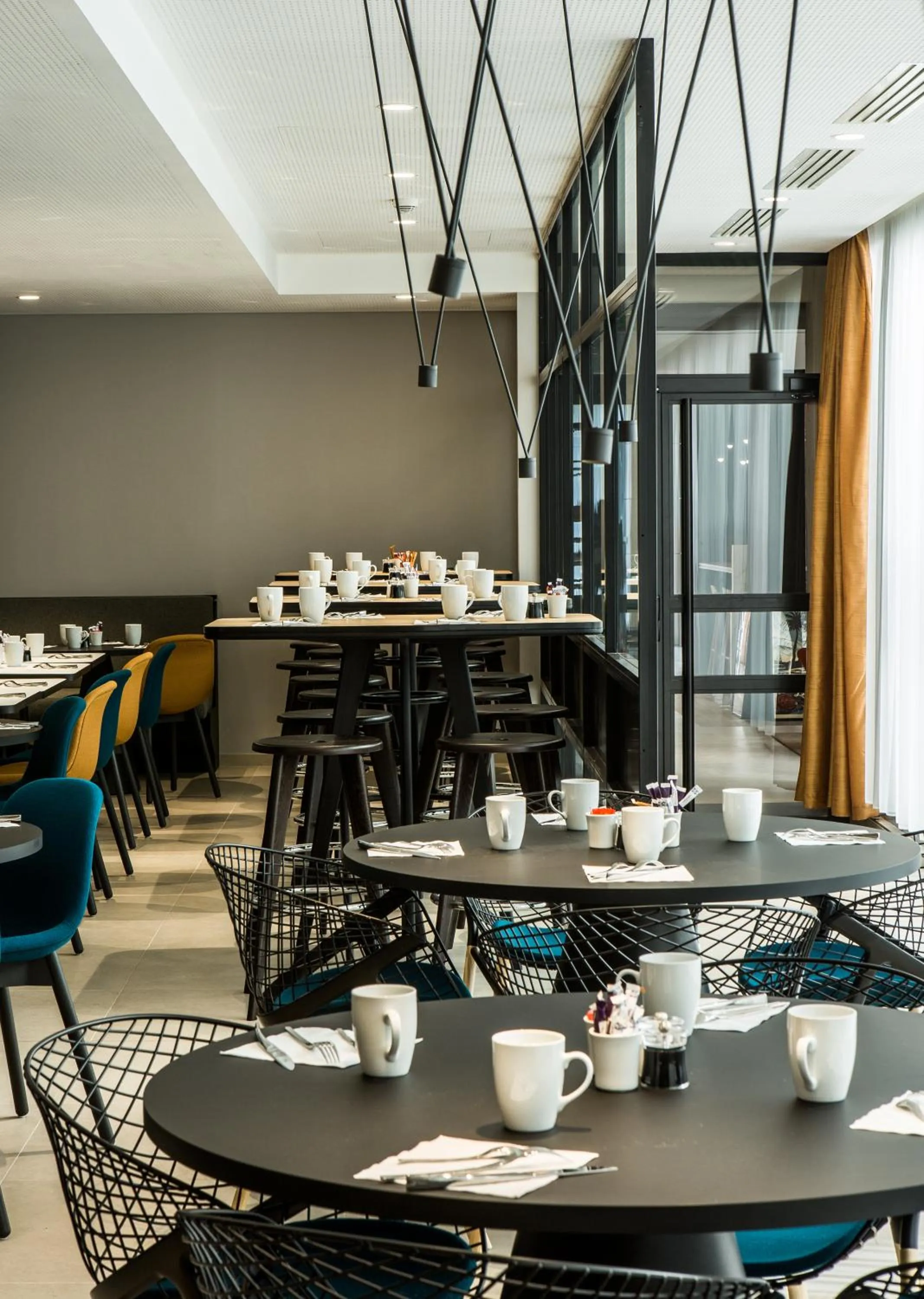 Buffet breakfast in Mercure Paris 17 Batignolles