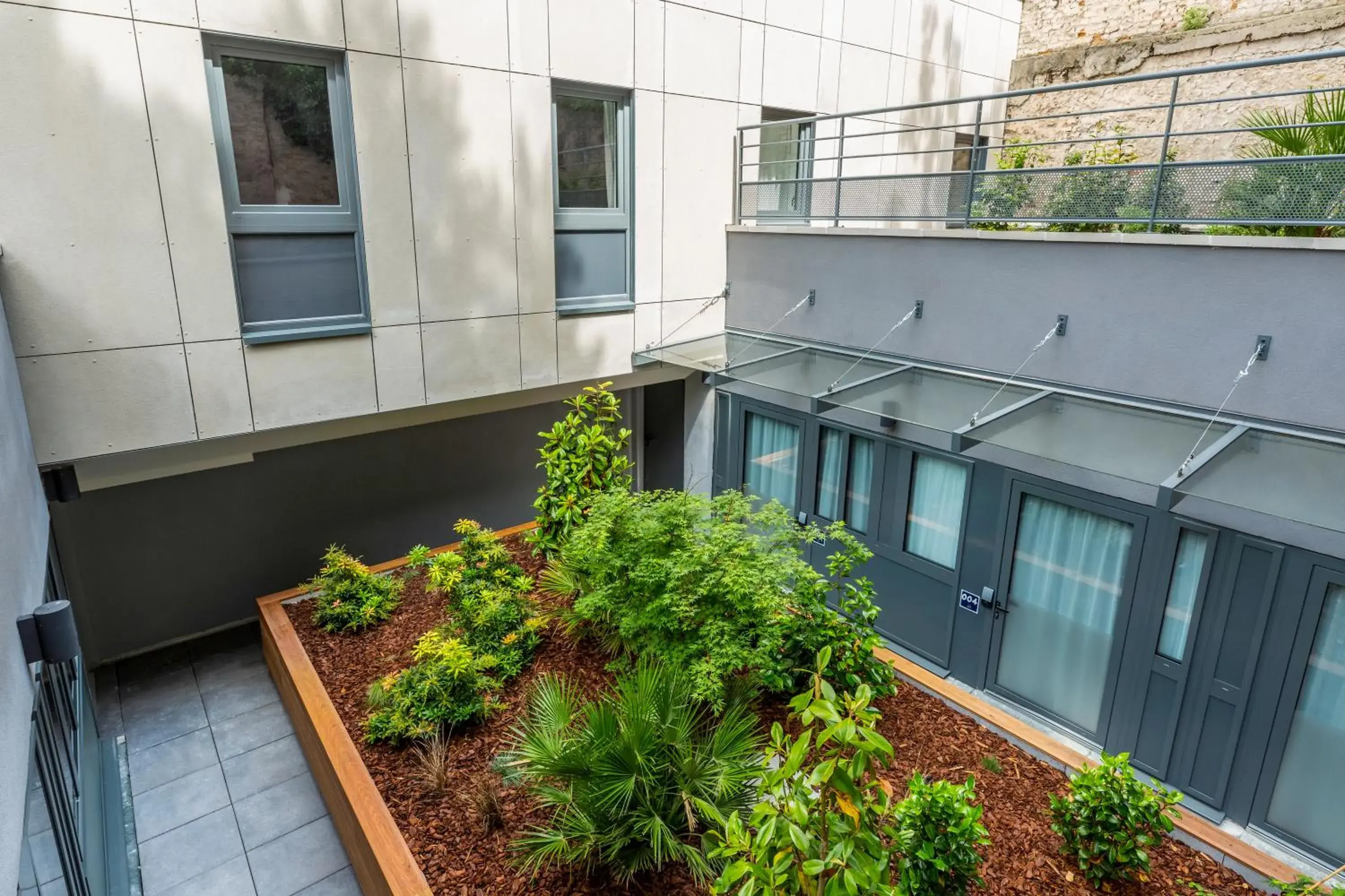 Patio, Balcony/Terrace in ibis budget Paris Clichy Mairie