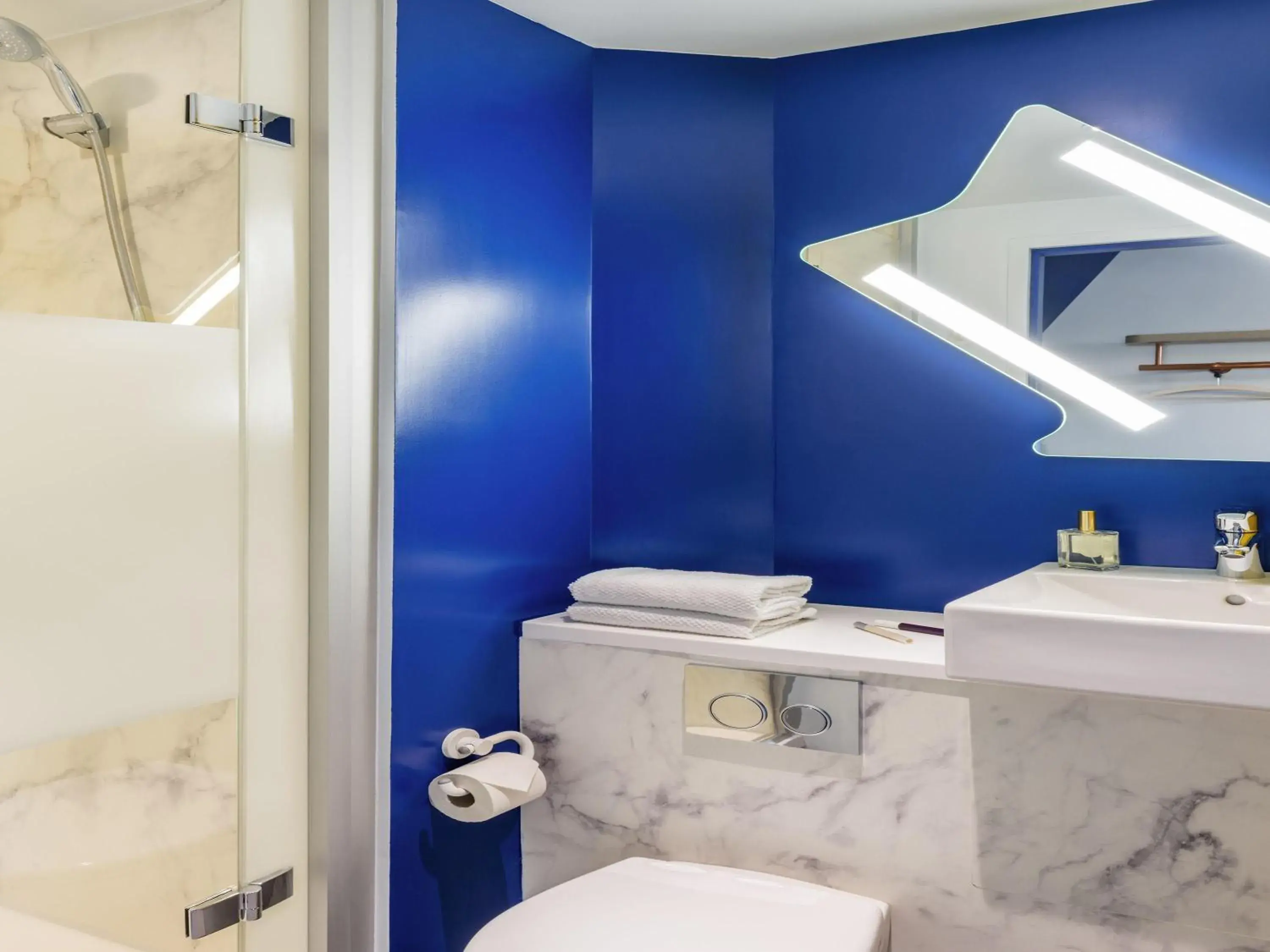 Bedroom in ibis budget Paris Clichy Mairie Bedroom in ibis budget Paris Clichy Mairie