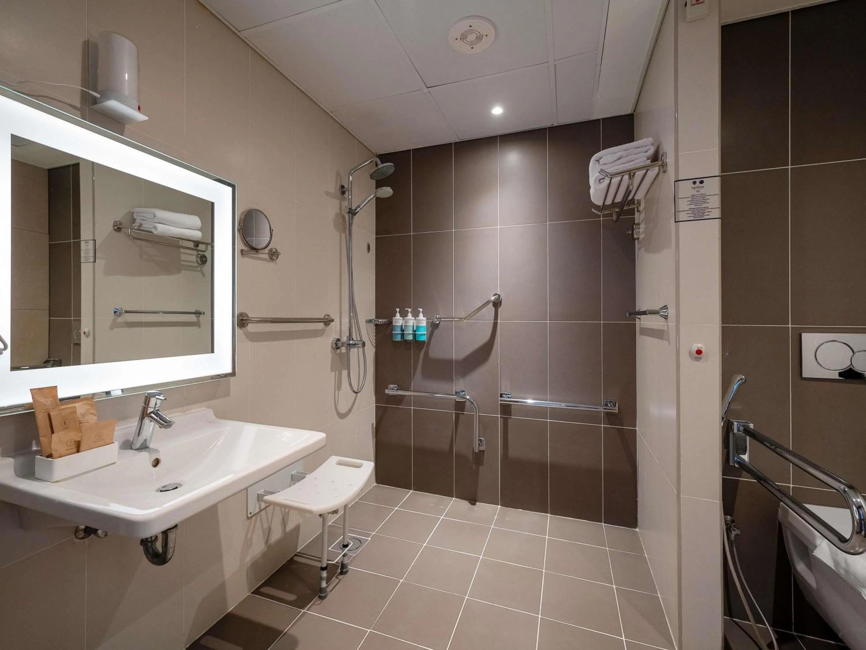 Bedroom in Novotel Jazan