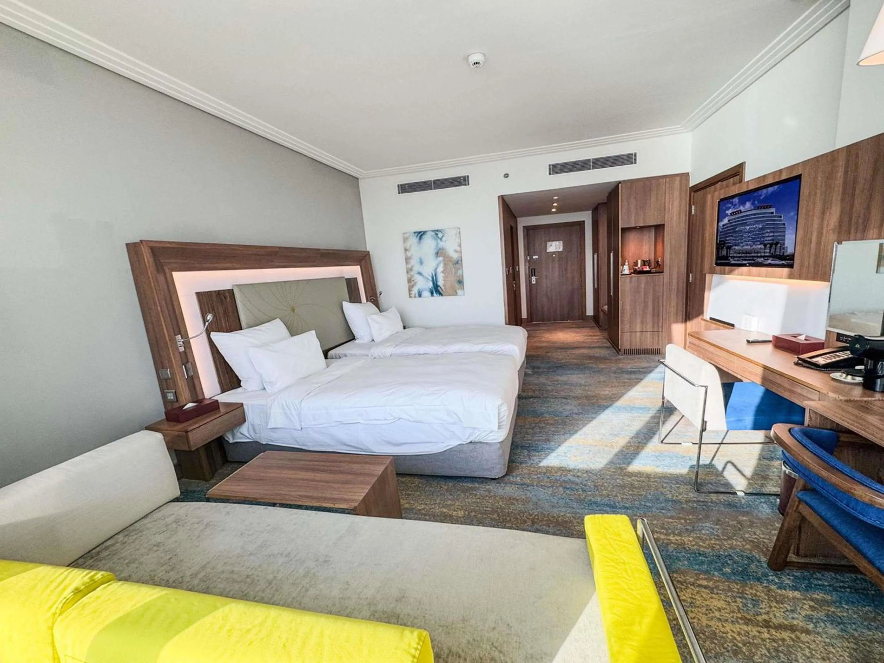 Bedroom, Bed in Novotel Jazan