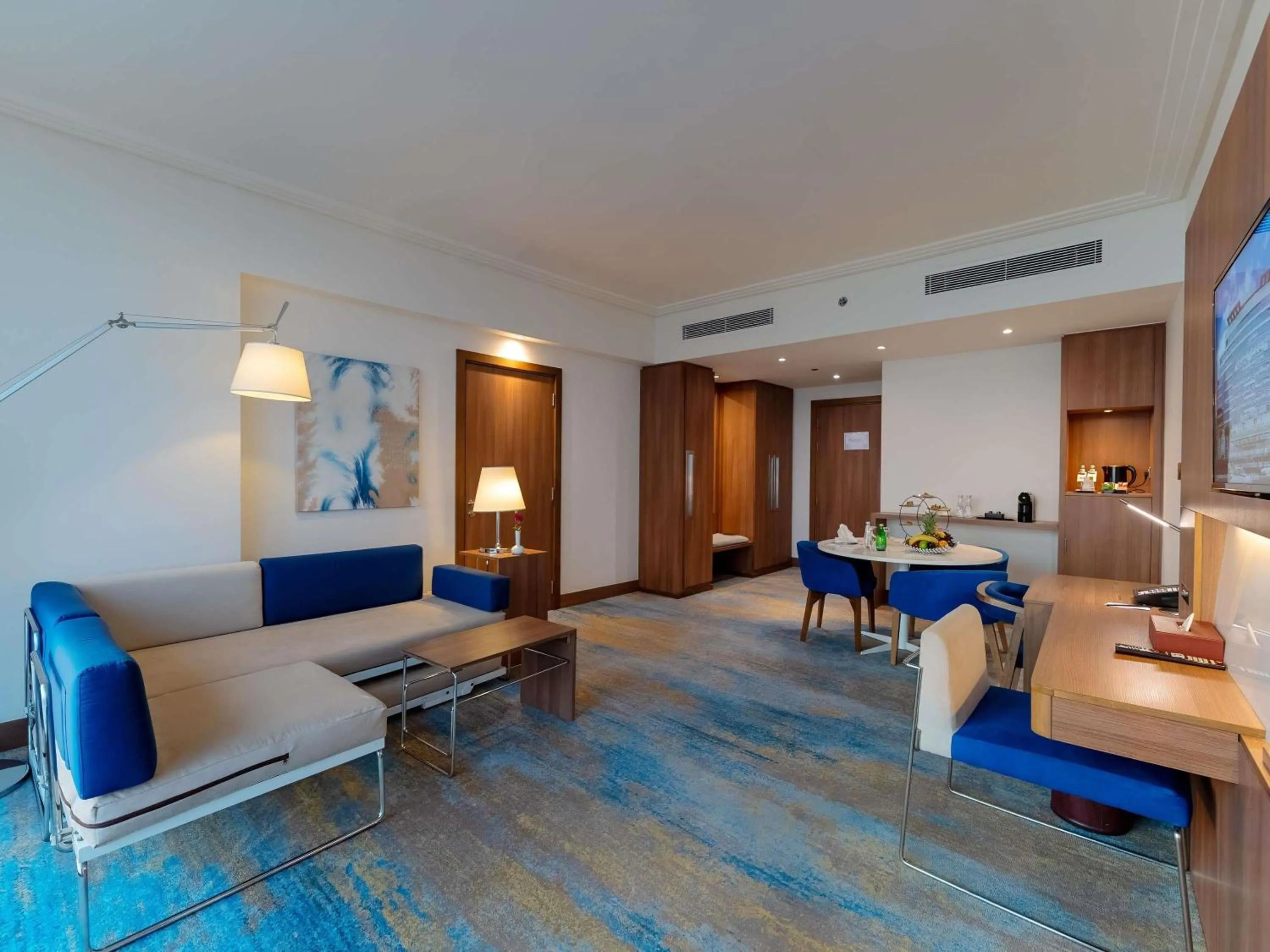 Bedroom in Novotel Jazan