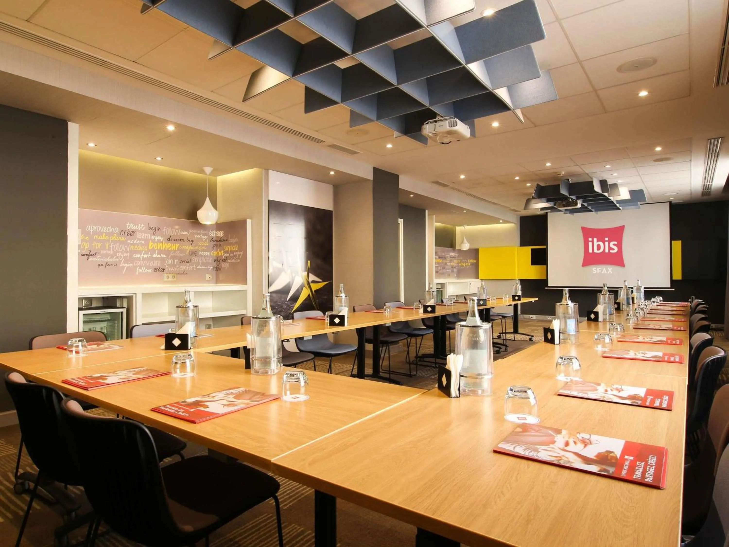 Meeting/conference room in Ibis Sfax