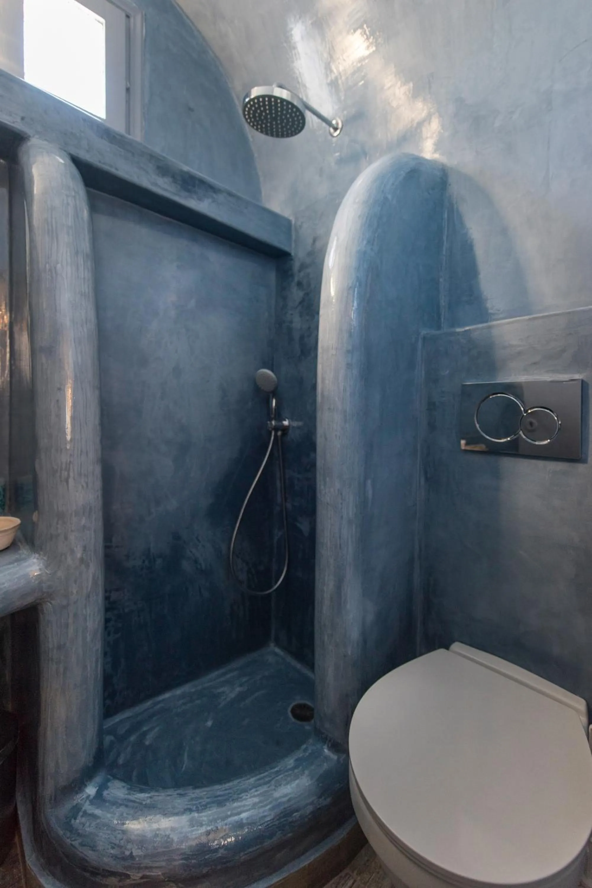 Bathroom in Maryloujohn Villas Oia