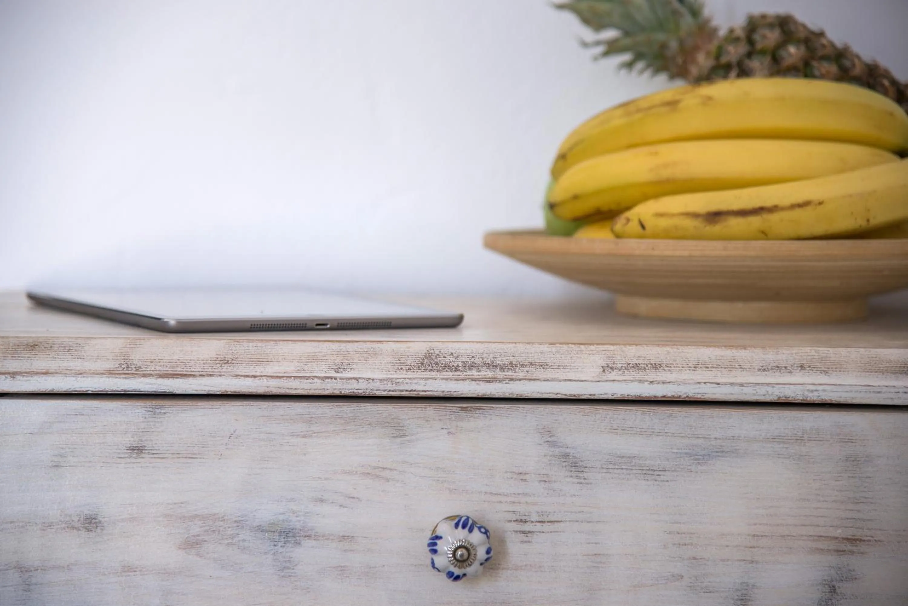 Decorative detail in Maryloujohn Villas Oia