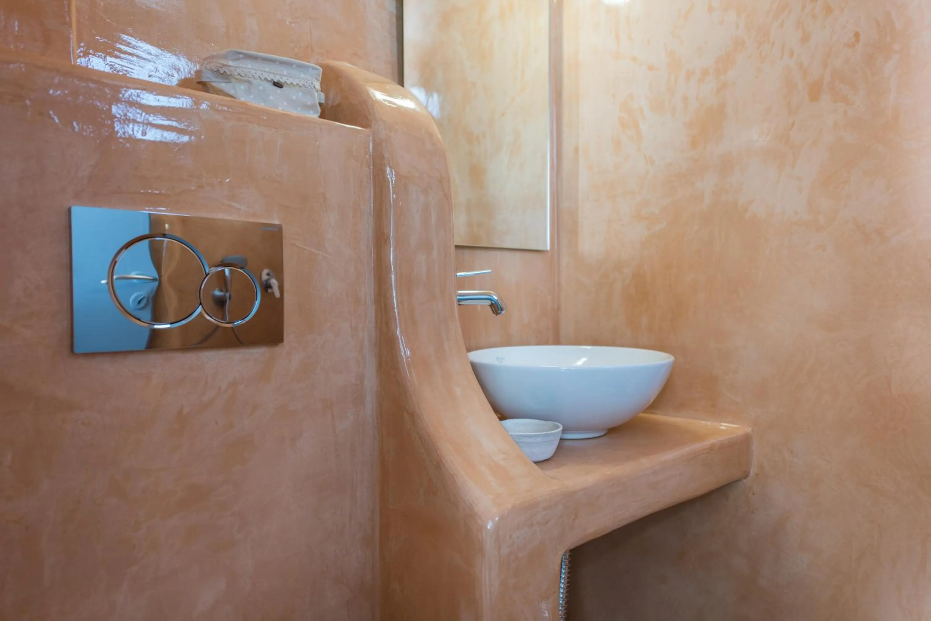 Bathroom in Maryloujohn Villas Oia