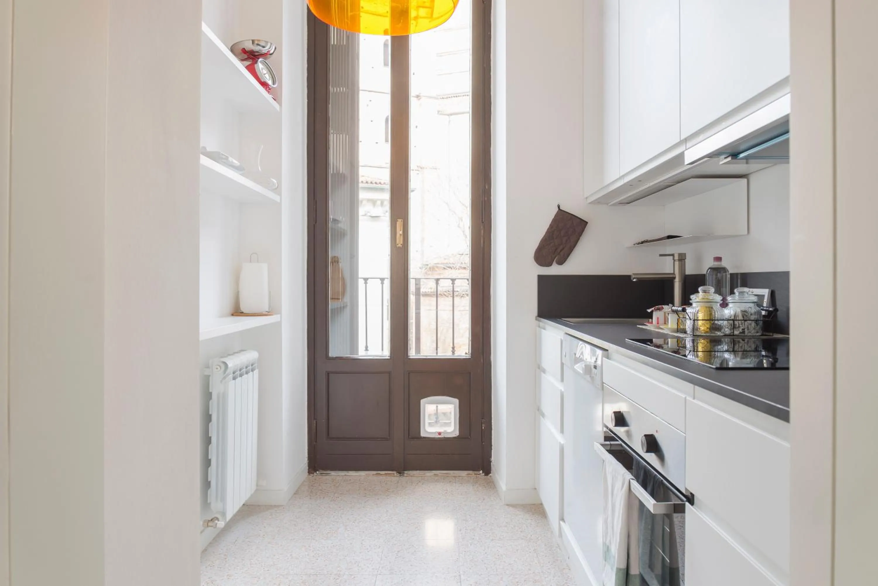 Kitchen or kitchenette in Heart Milan Apartments Duomo Colonne