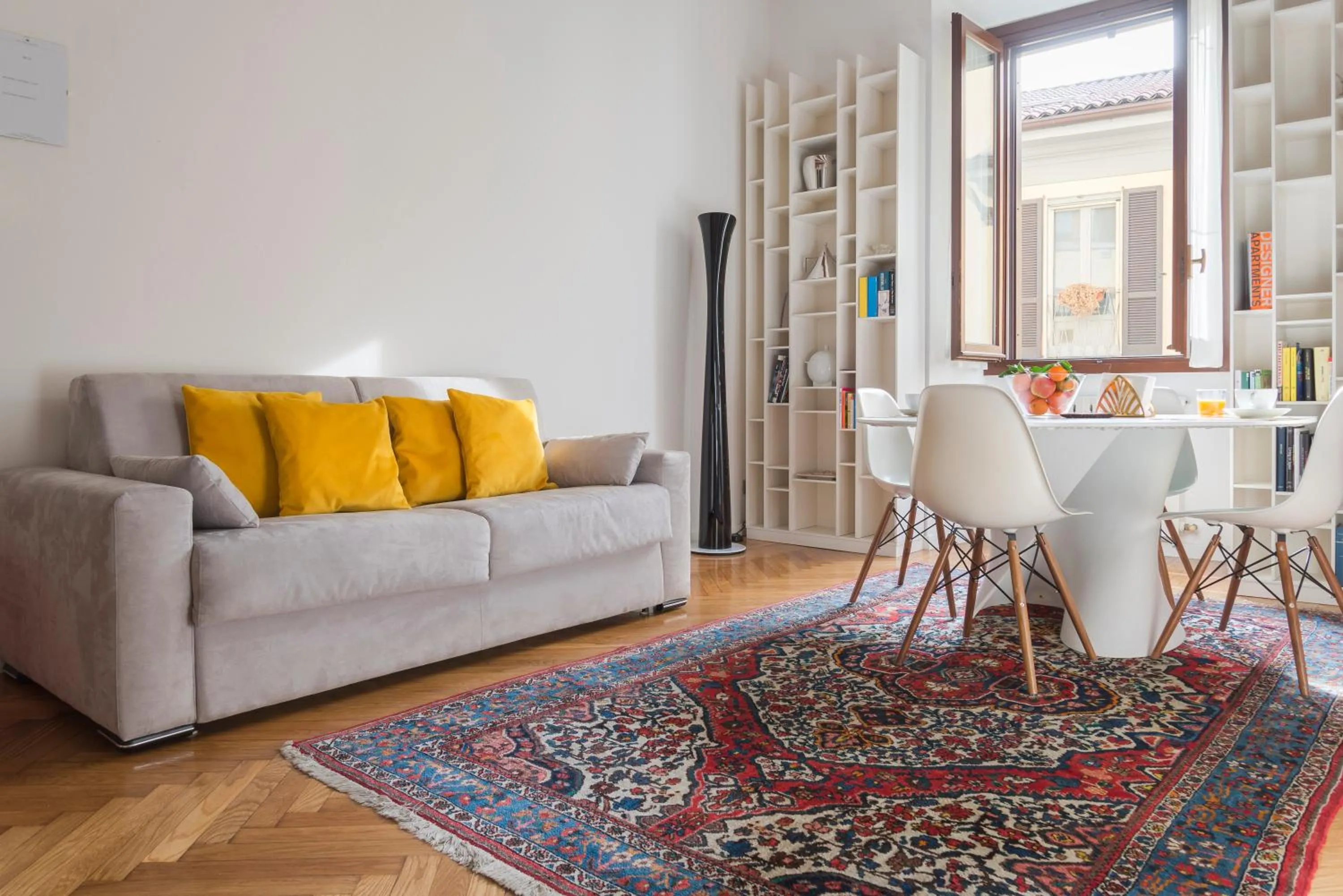 Living room in Heart Milan Apartments Duomo Colonne