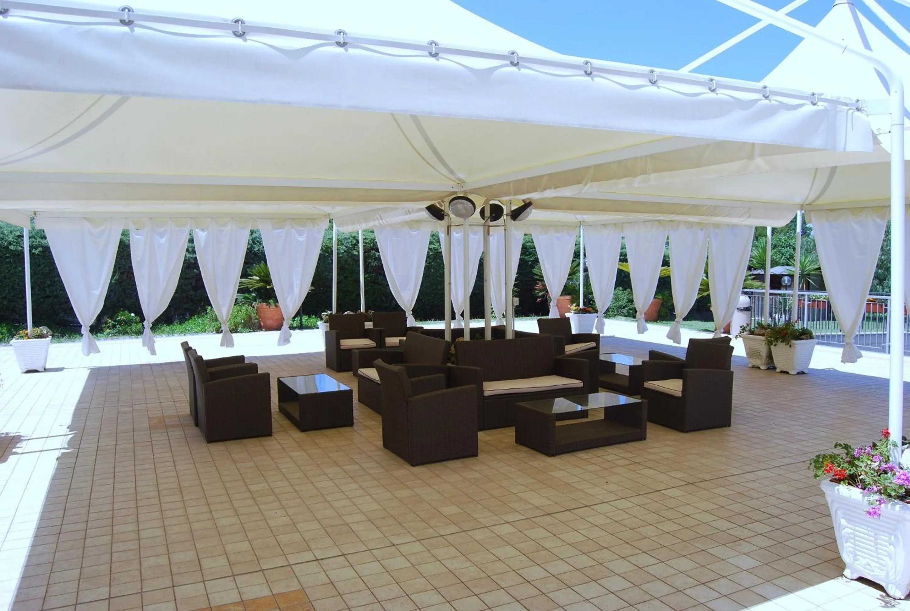 Patio in Telma Hotel