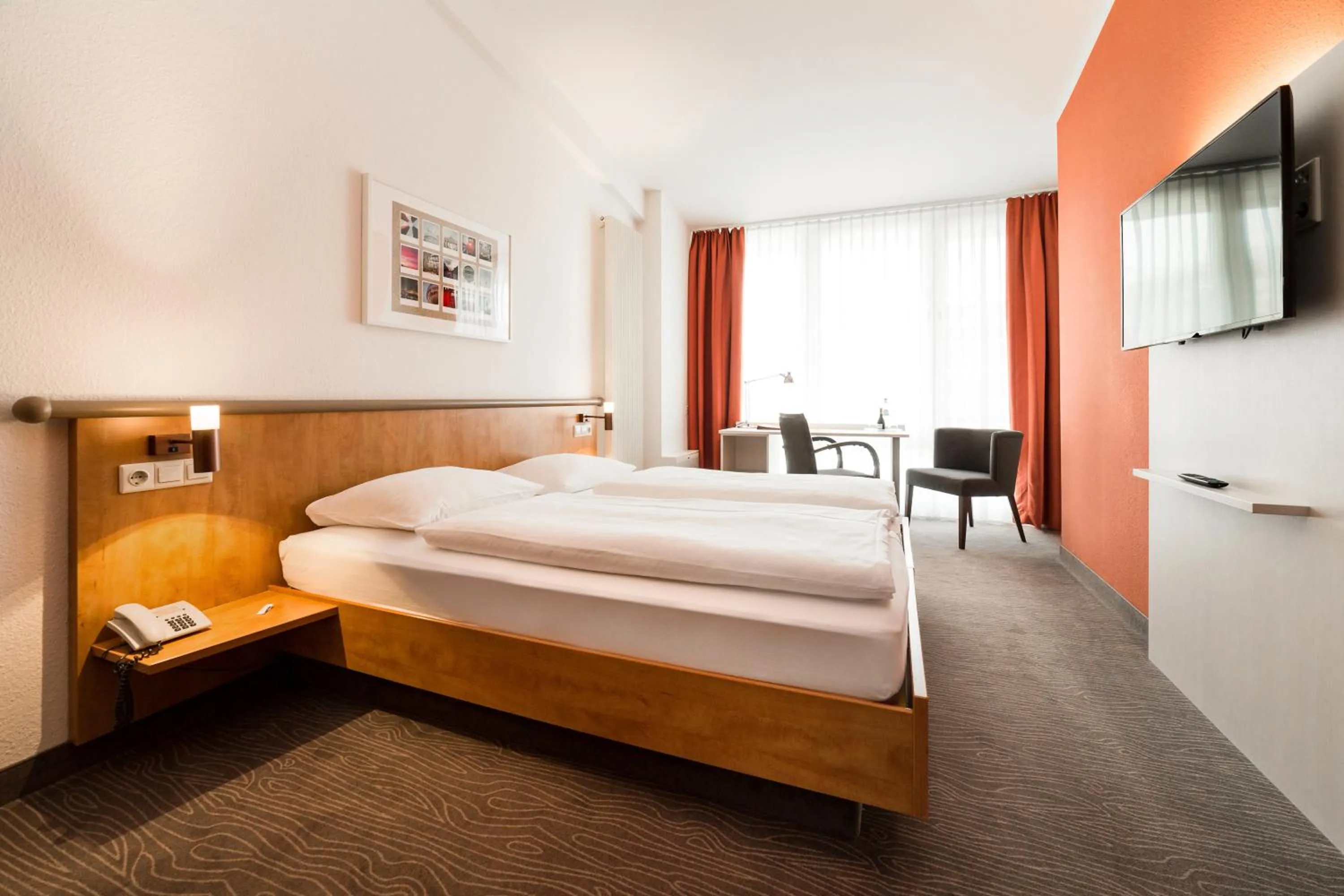 Photo of the whole room, Bed in Hotel Spree-idyll