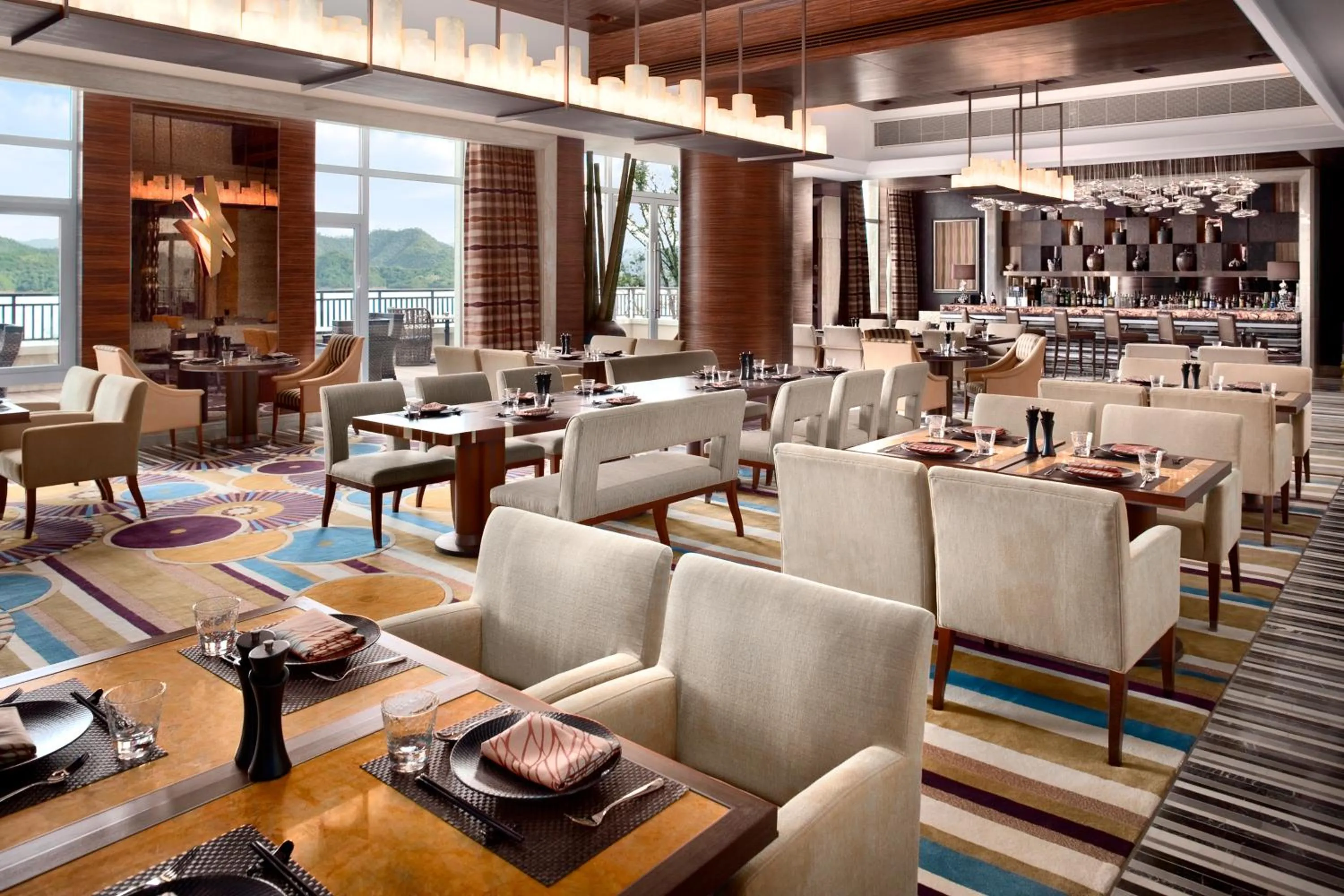 Restaurant/places to eat in Hilton Hangzhou Qiandao Lake Resort