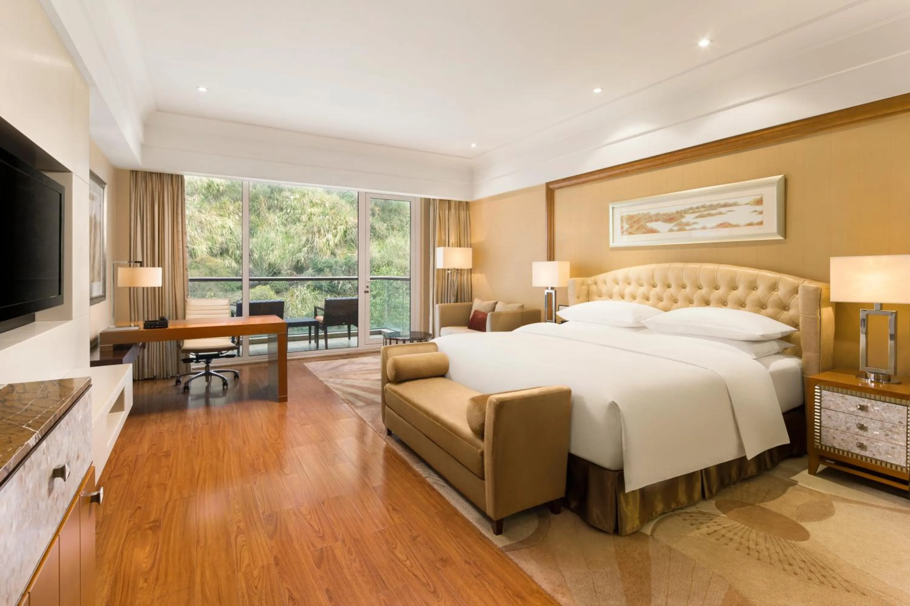 Bed in Hilton Hangzhou Qiandao Lake Resort