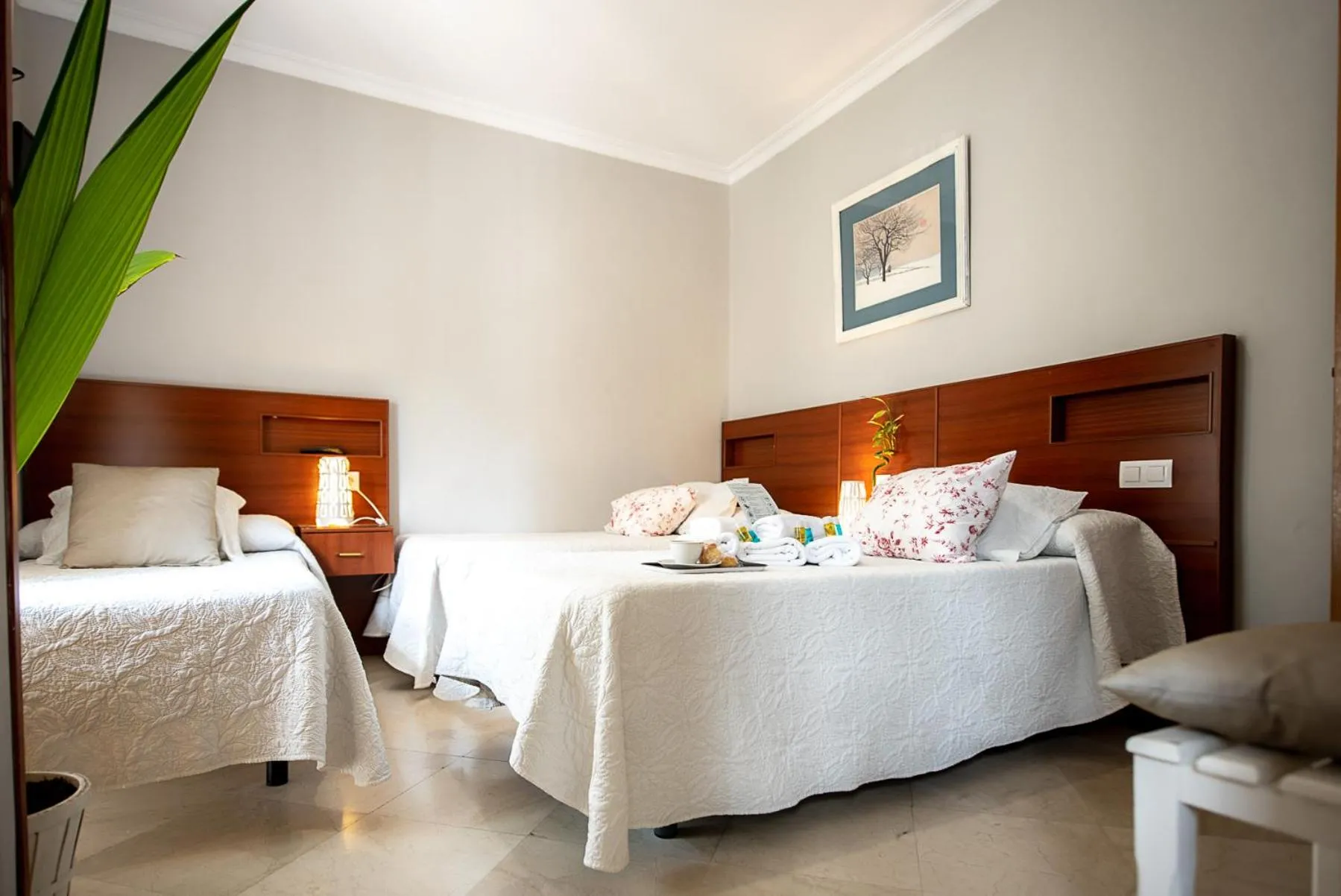 Bed in Hostal La Muralla