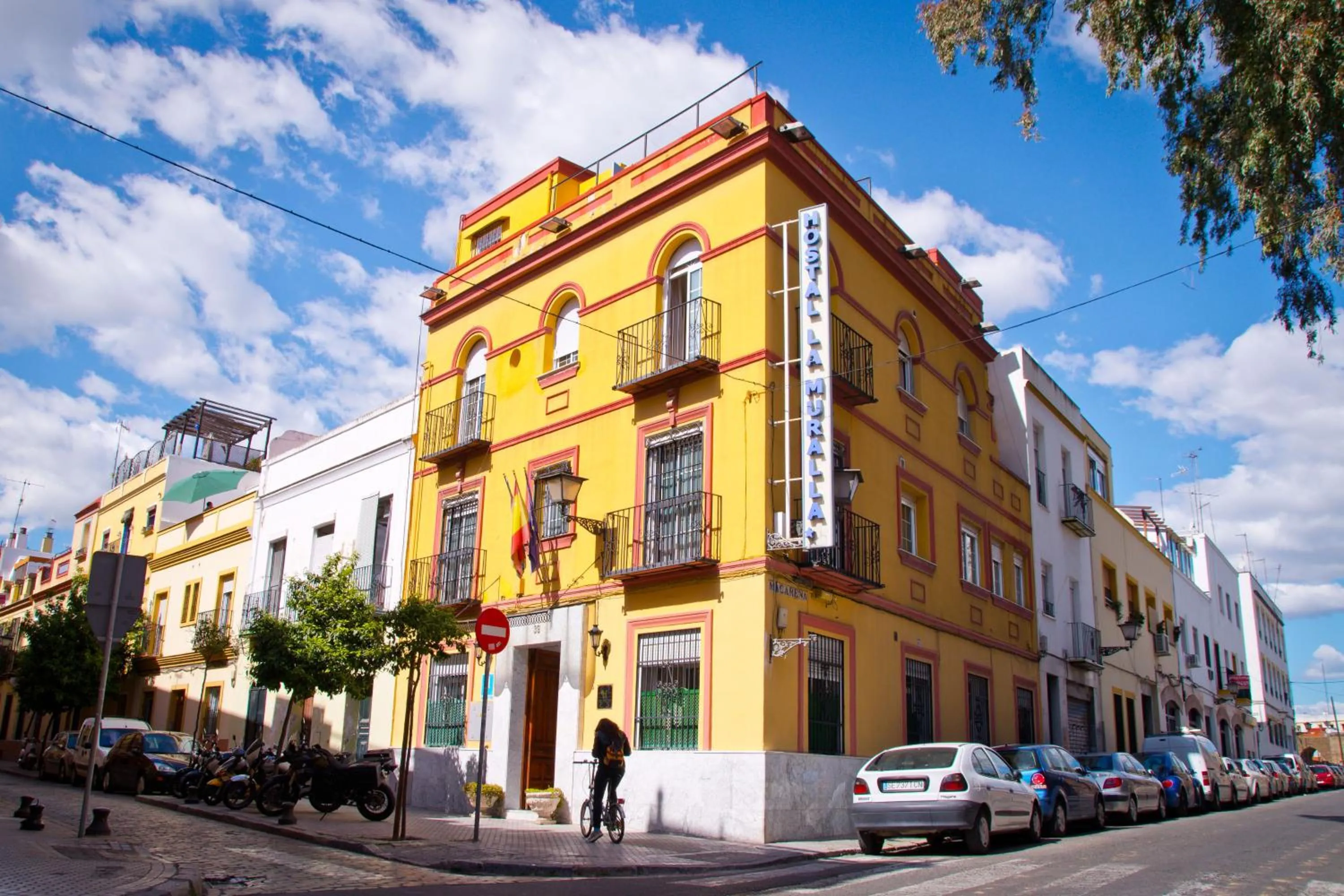Facade/entrance in Hostal La Muralla