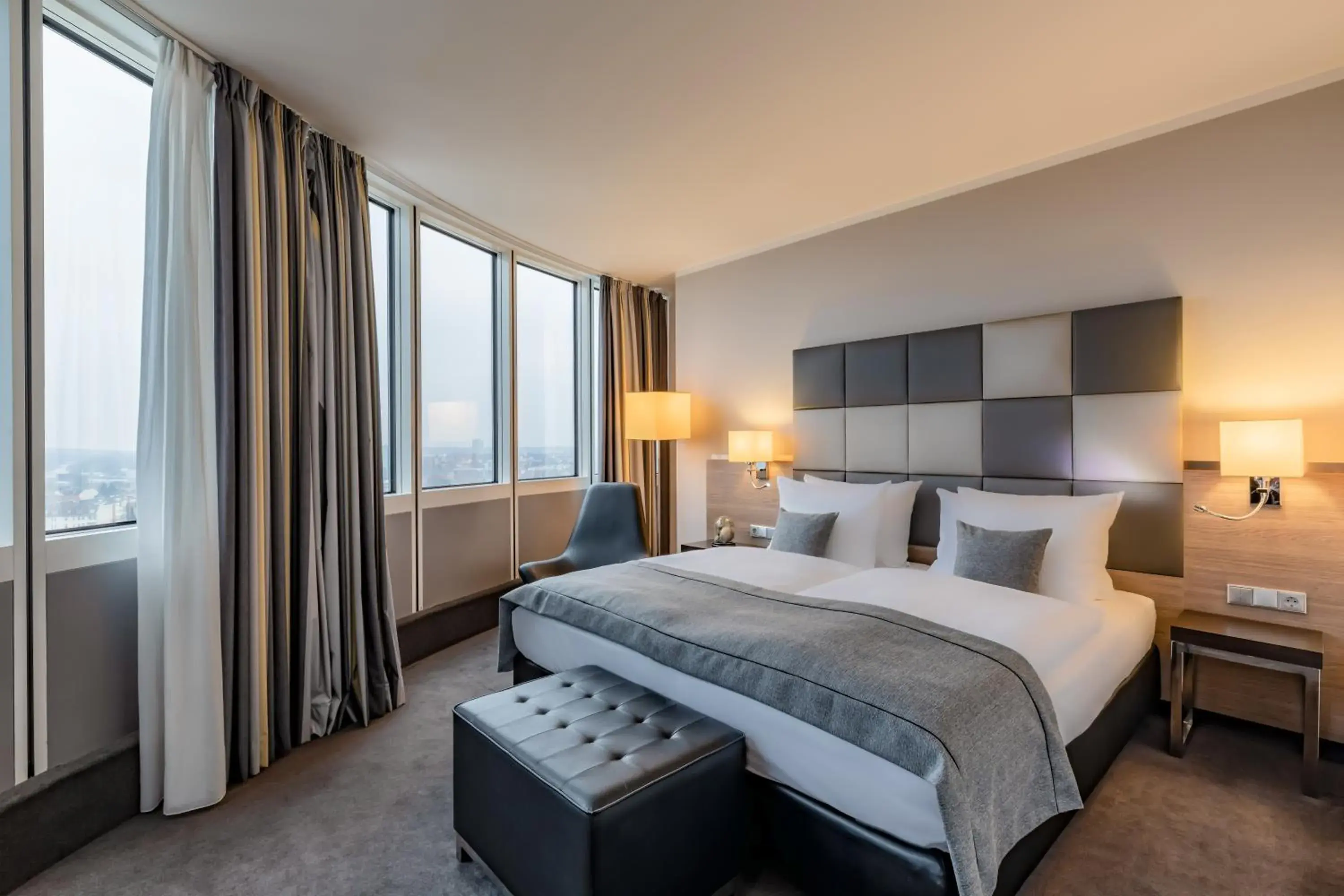 Photo of the whole room, Bed in Garner Hotel Berlin - Spandau by IHG Photo of the whole room, Bed in Garner Hotel Berlin - Spandau by IHG