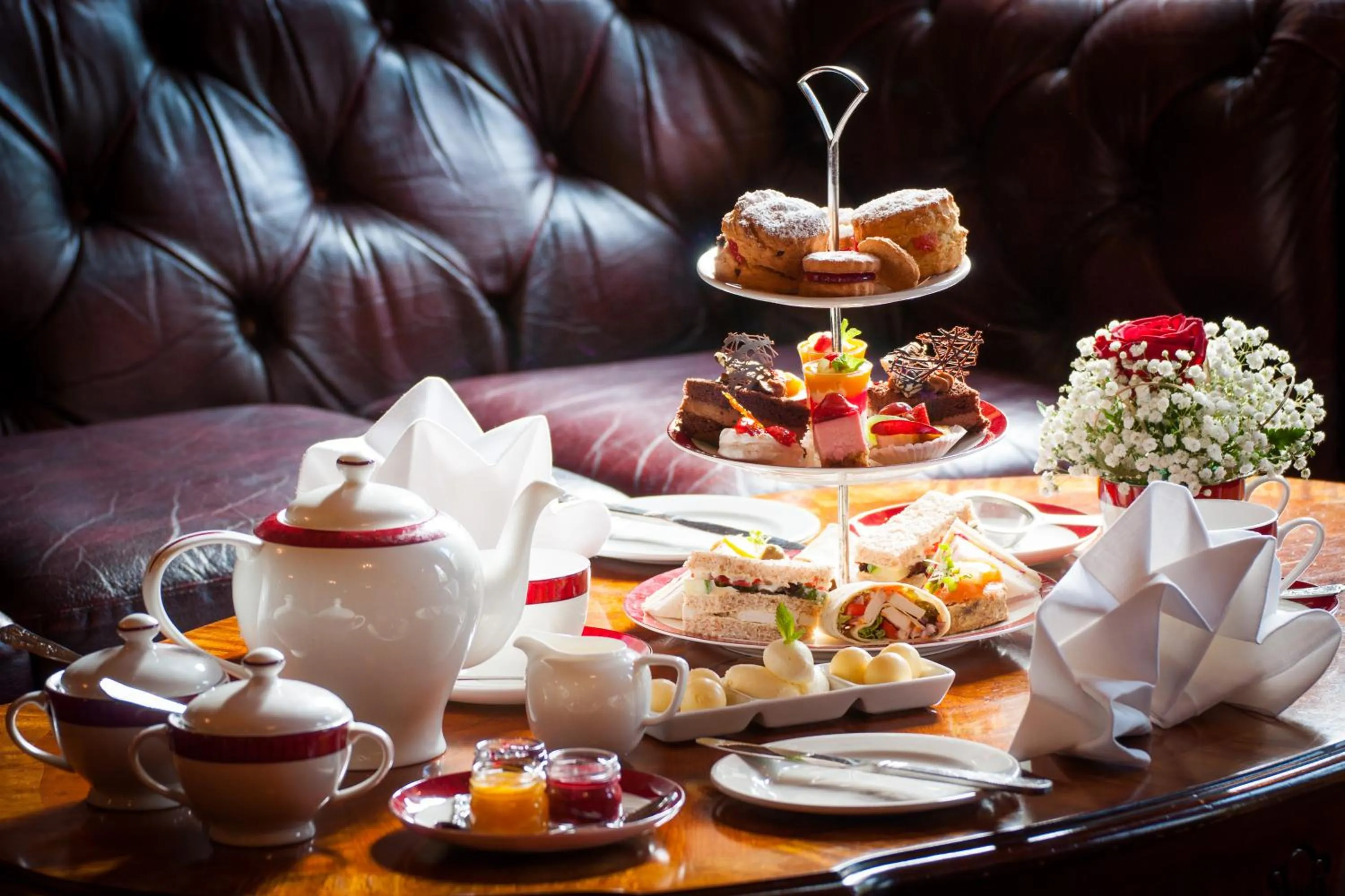 Breakfast in Meadow Court Hotel