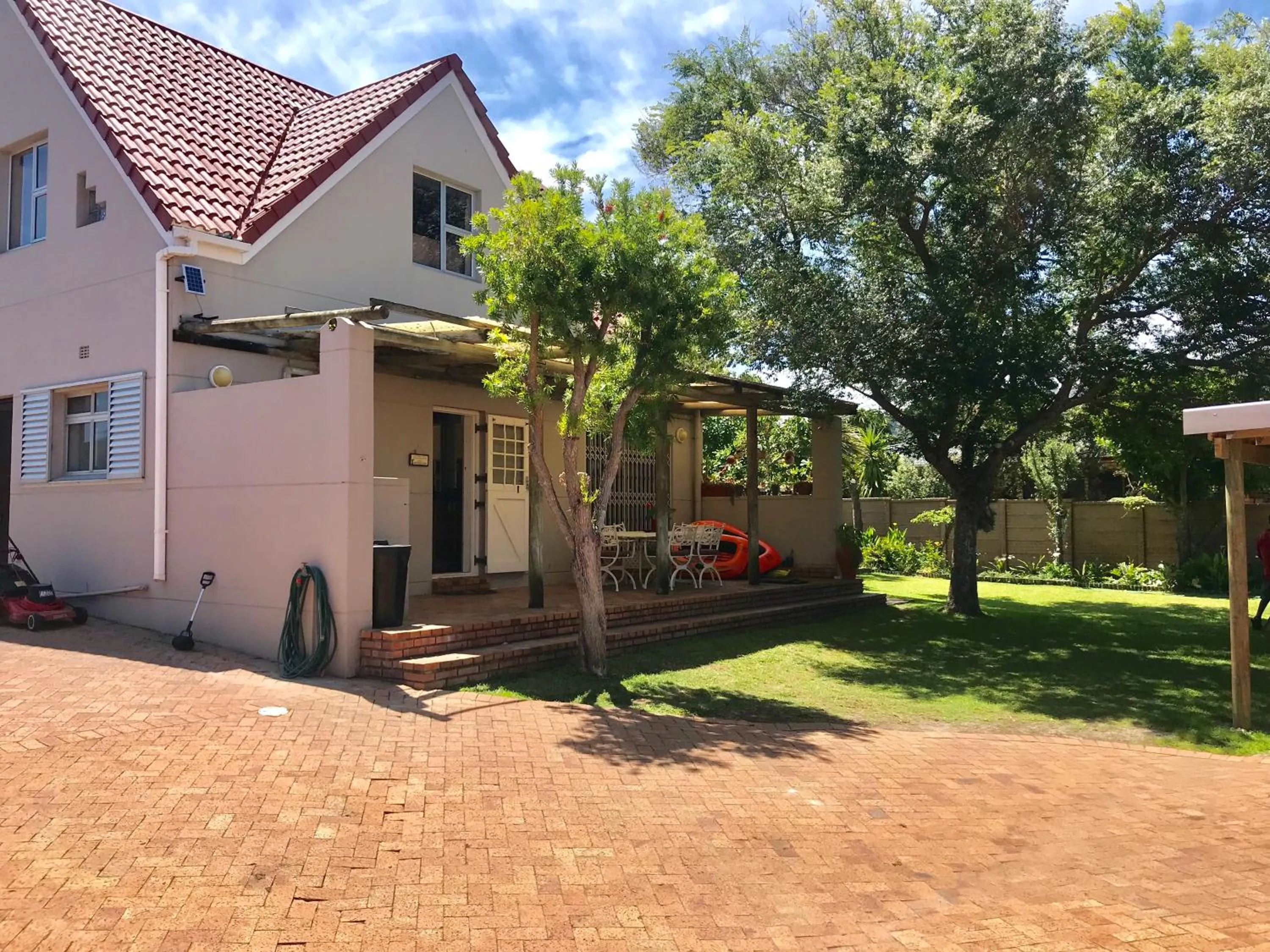 Three-Bedroom Townhouse - single occupancy in Sedgefield Kingfisher Cottage