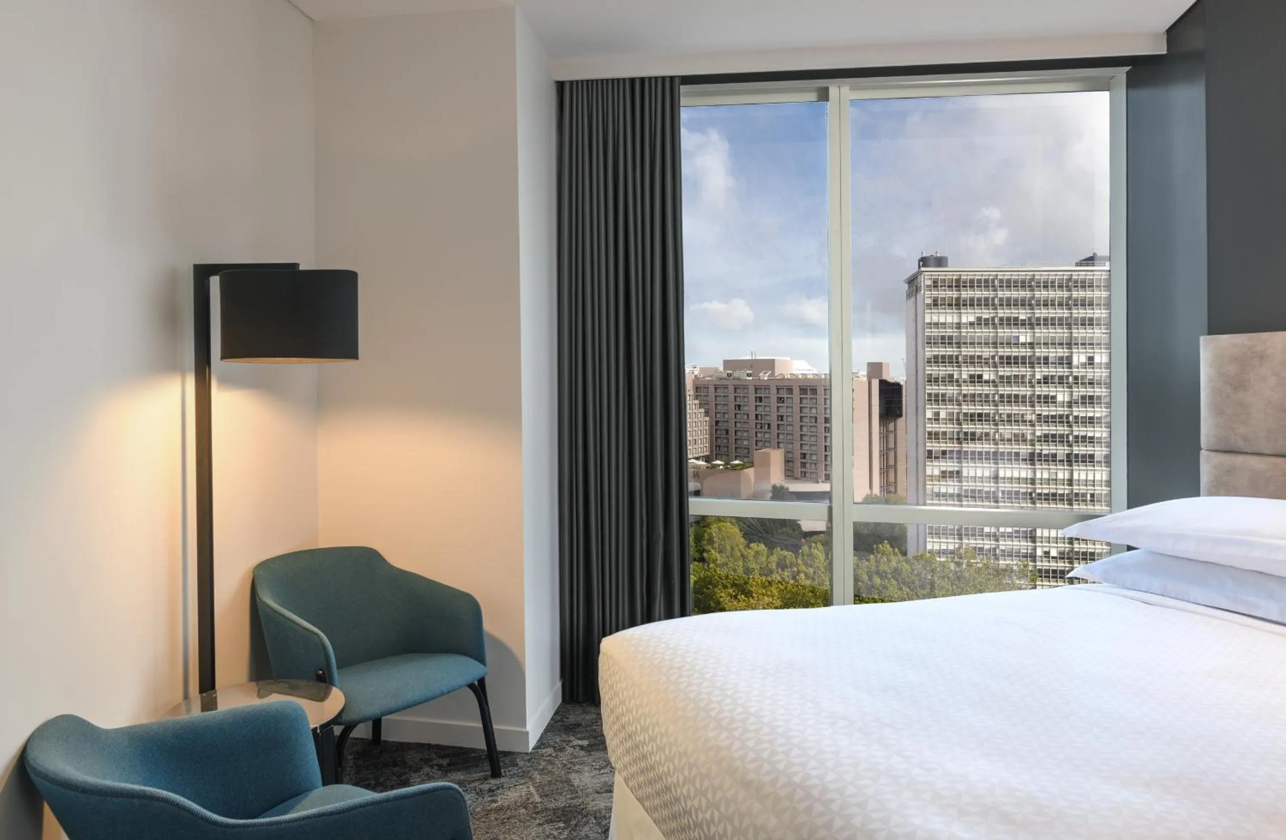Bed in Four Points by Sheraton Auckland