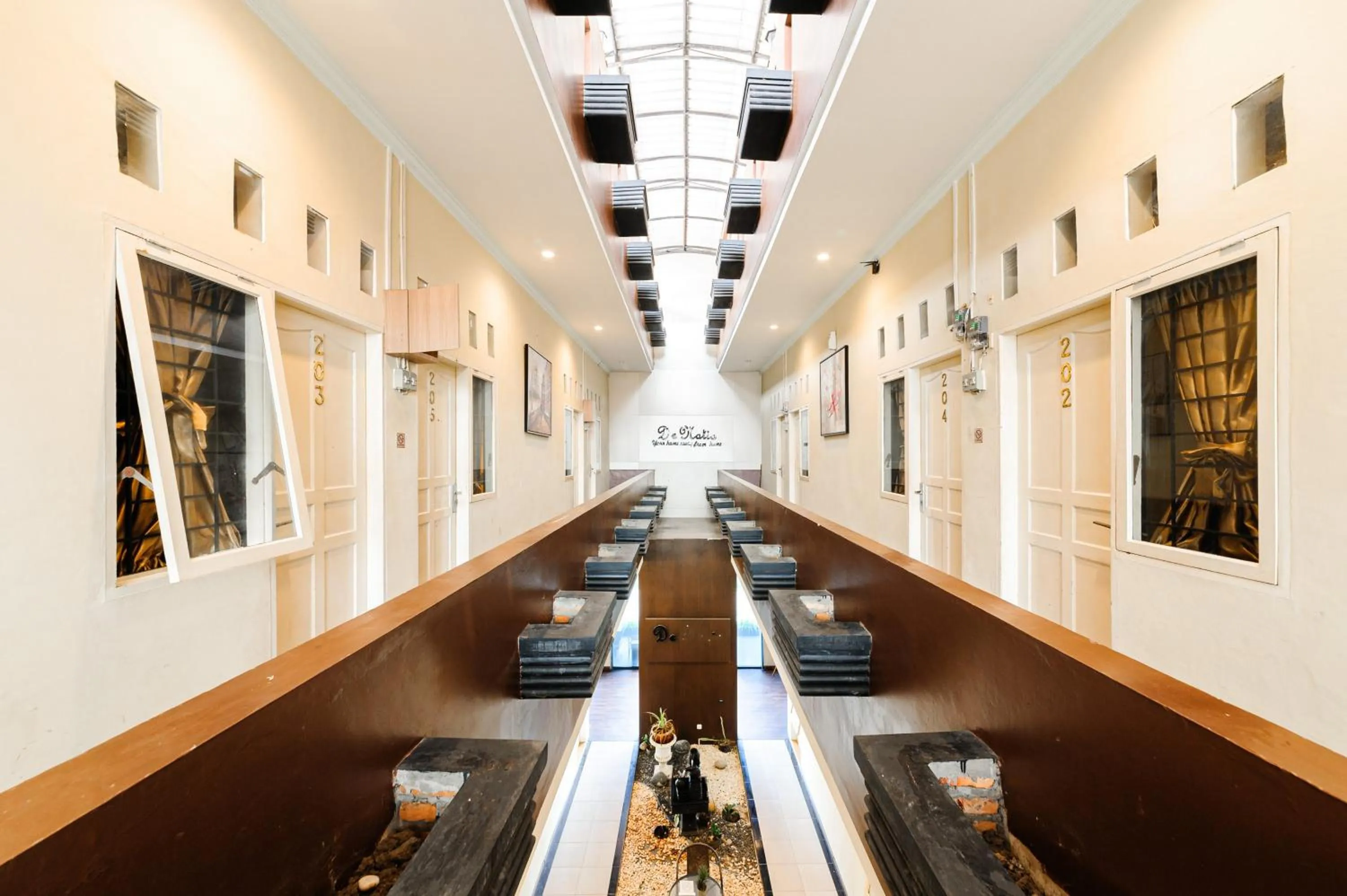 Property building in RedDoorz Plus near Universitas Sumatera Utara