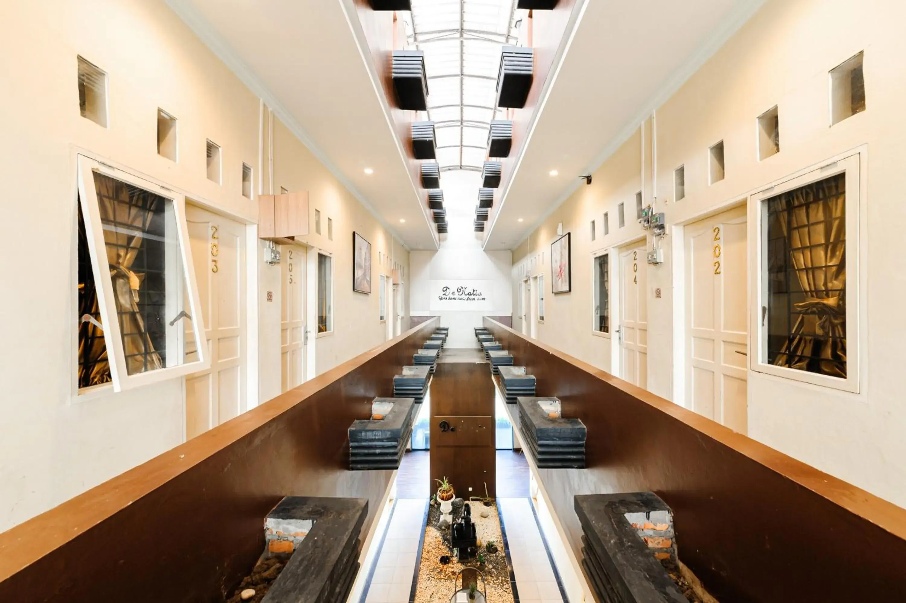 Property building in RedDoorz Plus near Universitas Sumatera Utara Property building in RedDoorz Plus near Universitas Sumatera Utara