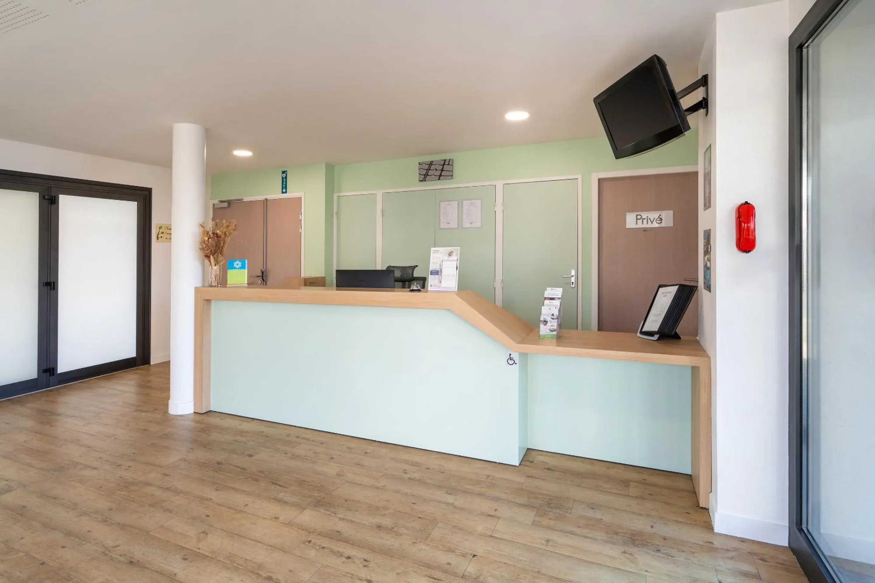 Lobby or reception in Sure Hotel By Best Western Guerande Lobby or reception in Sure Hotel By Best Western Guerande