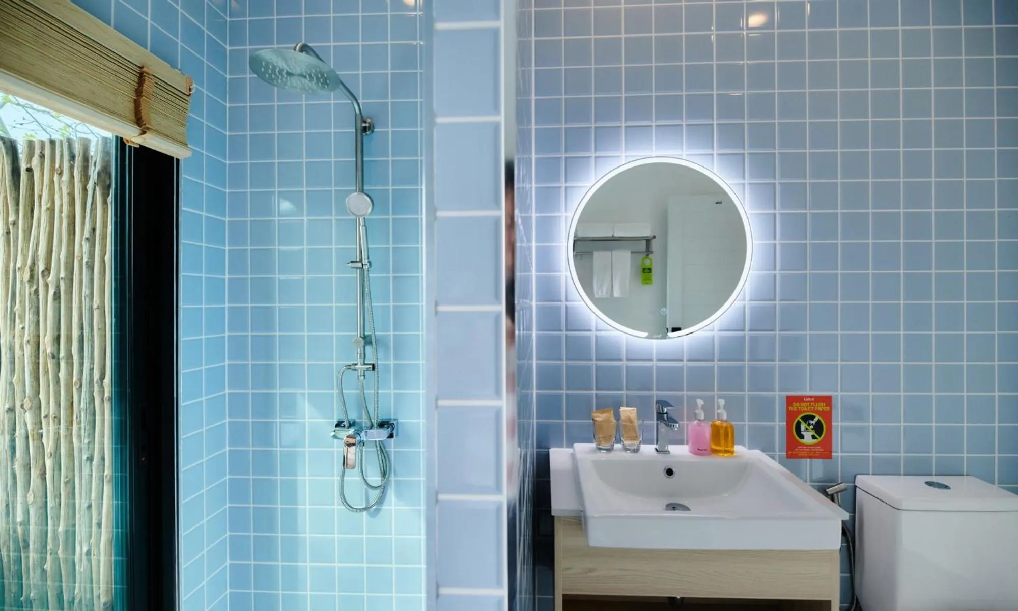 Bathroom in Lub d Koh Tao Tanote Bay