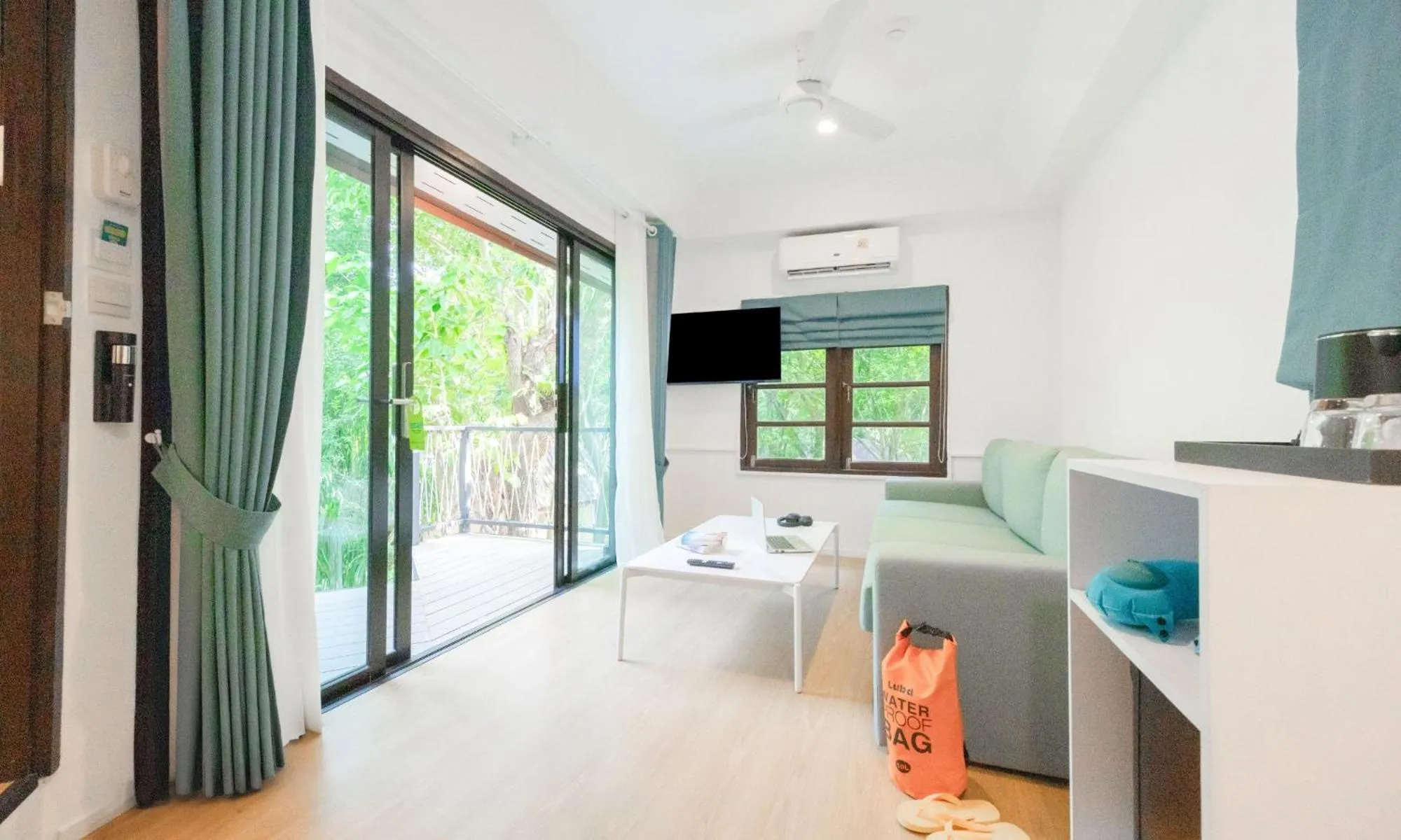 Bed in Lub d Koh Tao Tanote Bay